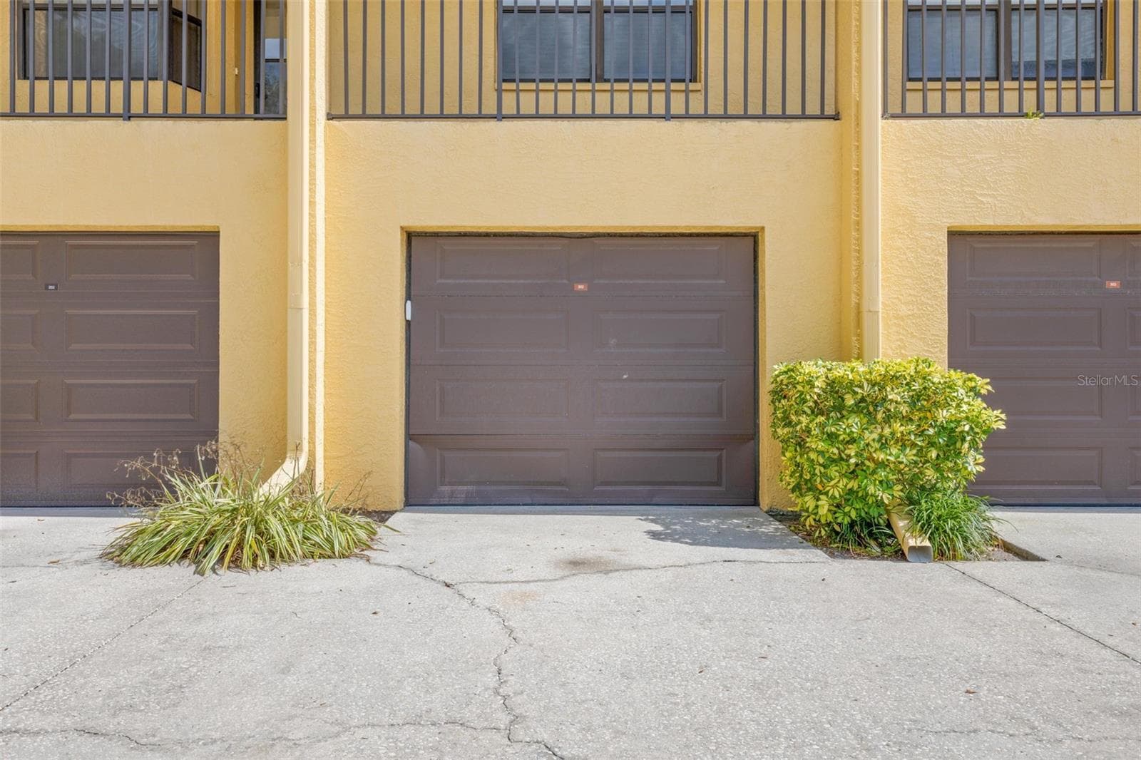 5817 Park St N #302 photo 3