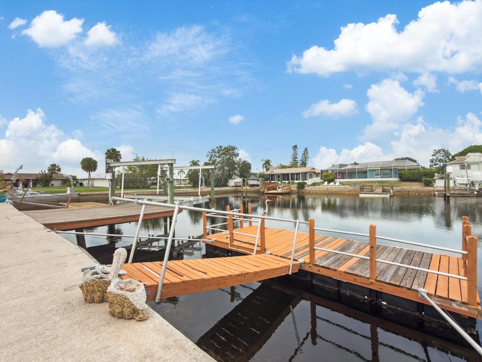 5008 Dory Dr photo 4