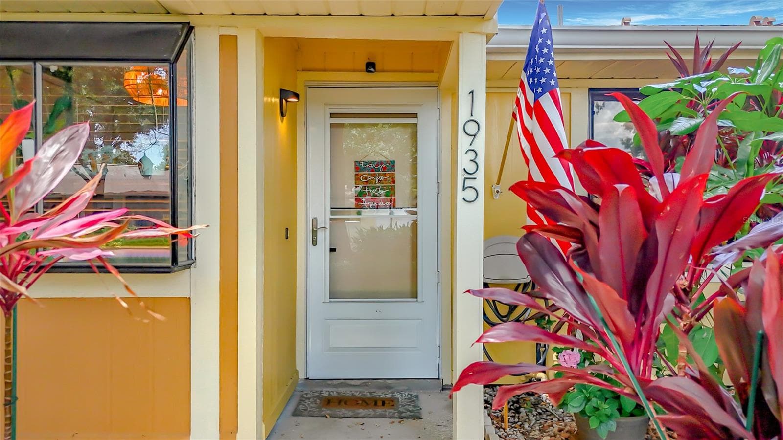 1935 Peppermill Dr #C photo 2
