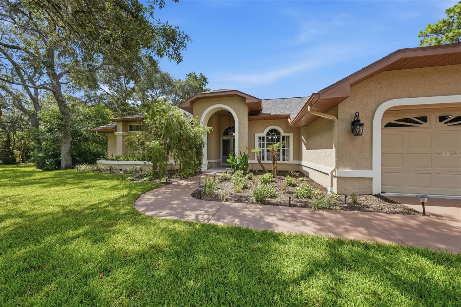 11109 Golden Eagle Ave photo 3