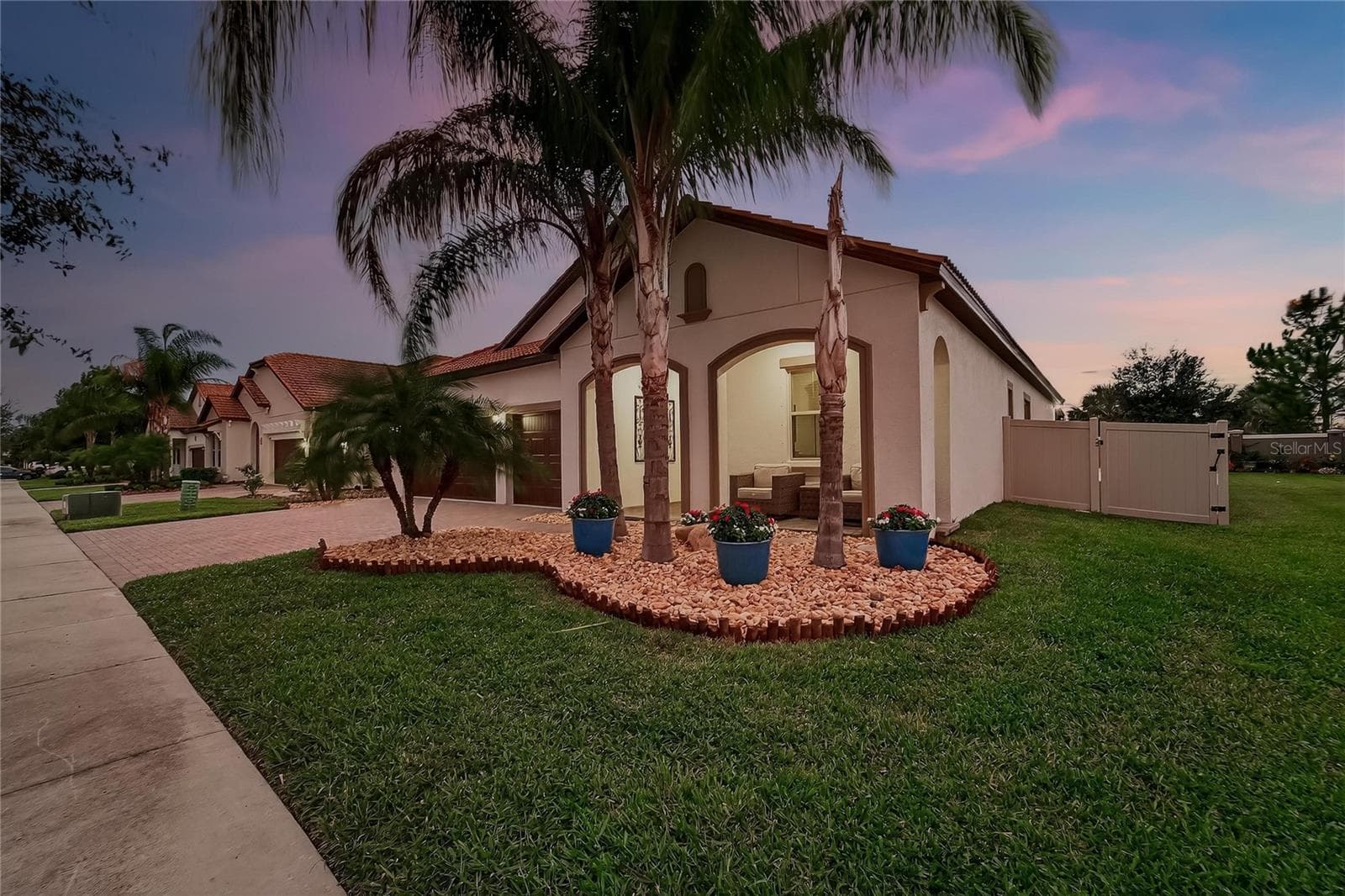 16805 Banner Shell Pl photo 4