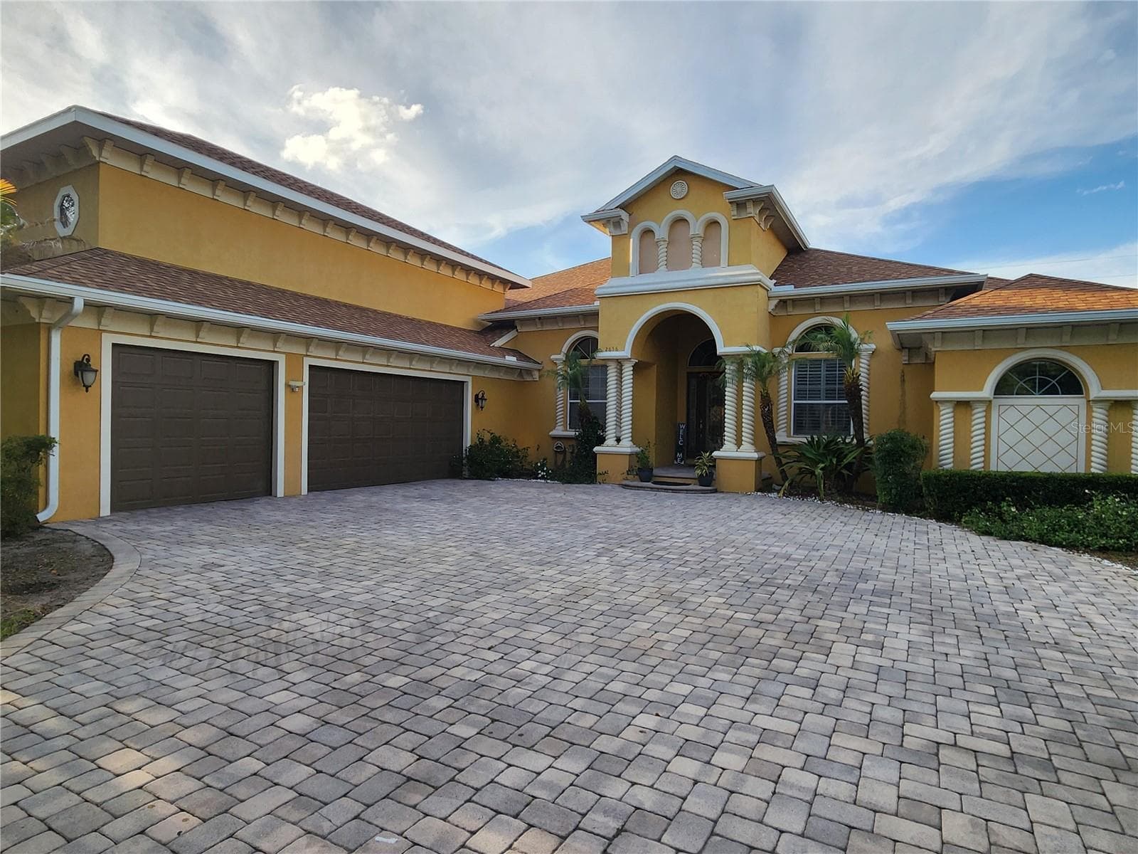 2656 Wyndsor Oaks Way photo 2