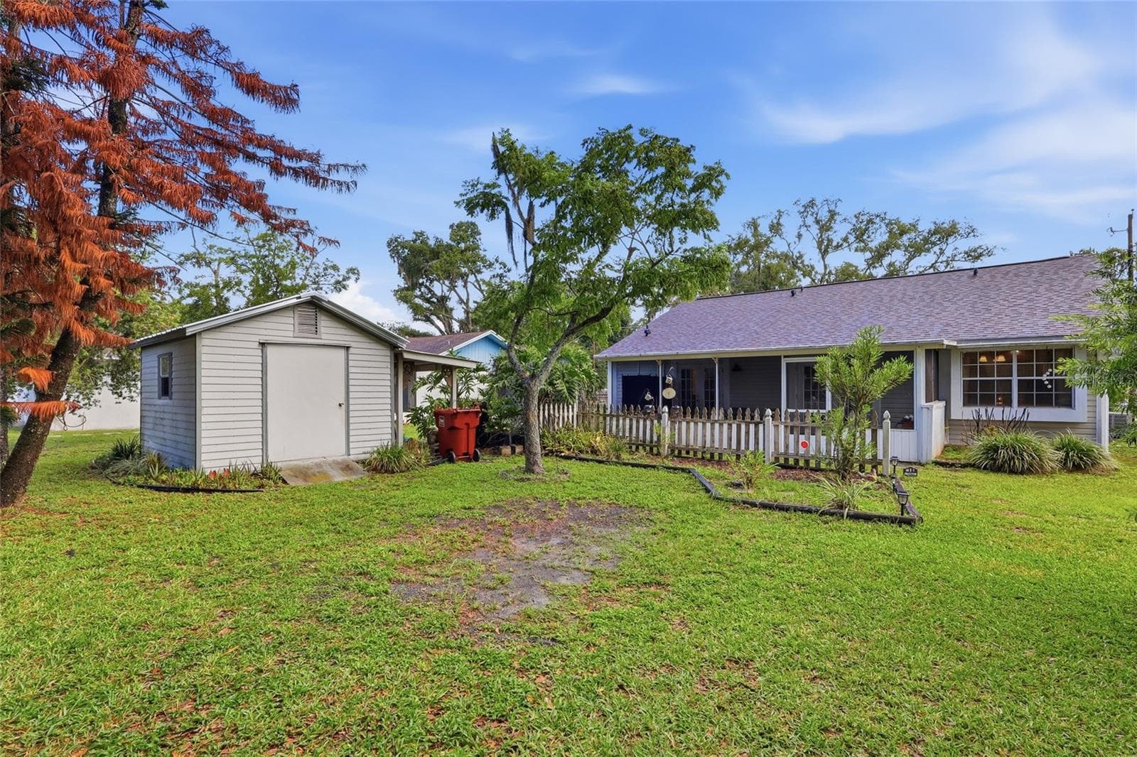 1405 E Frances Ave photo 5