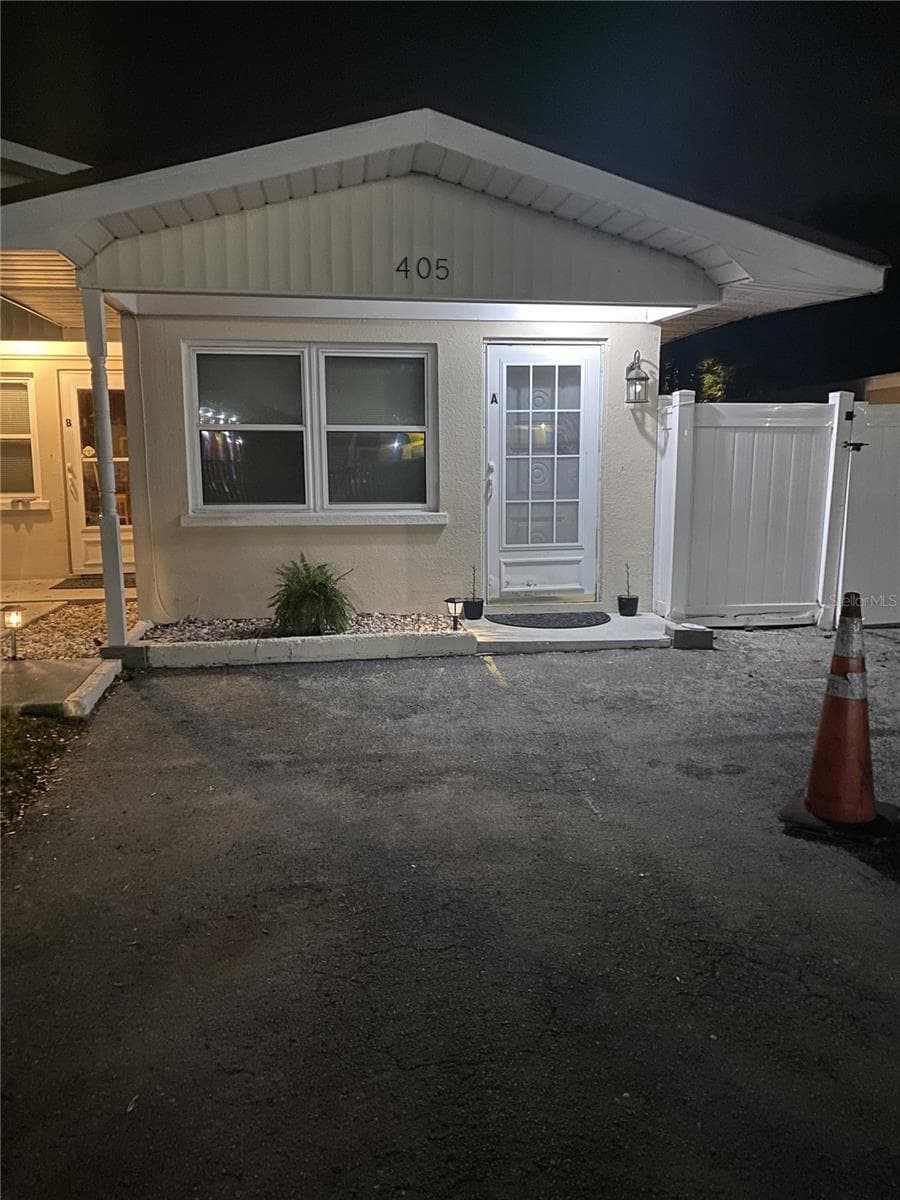 405 S Orion Ave photo 2