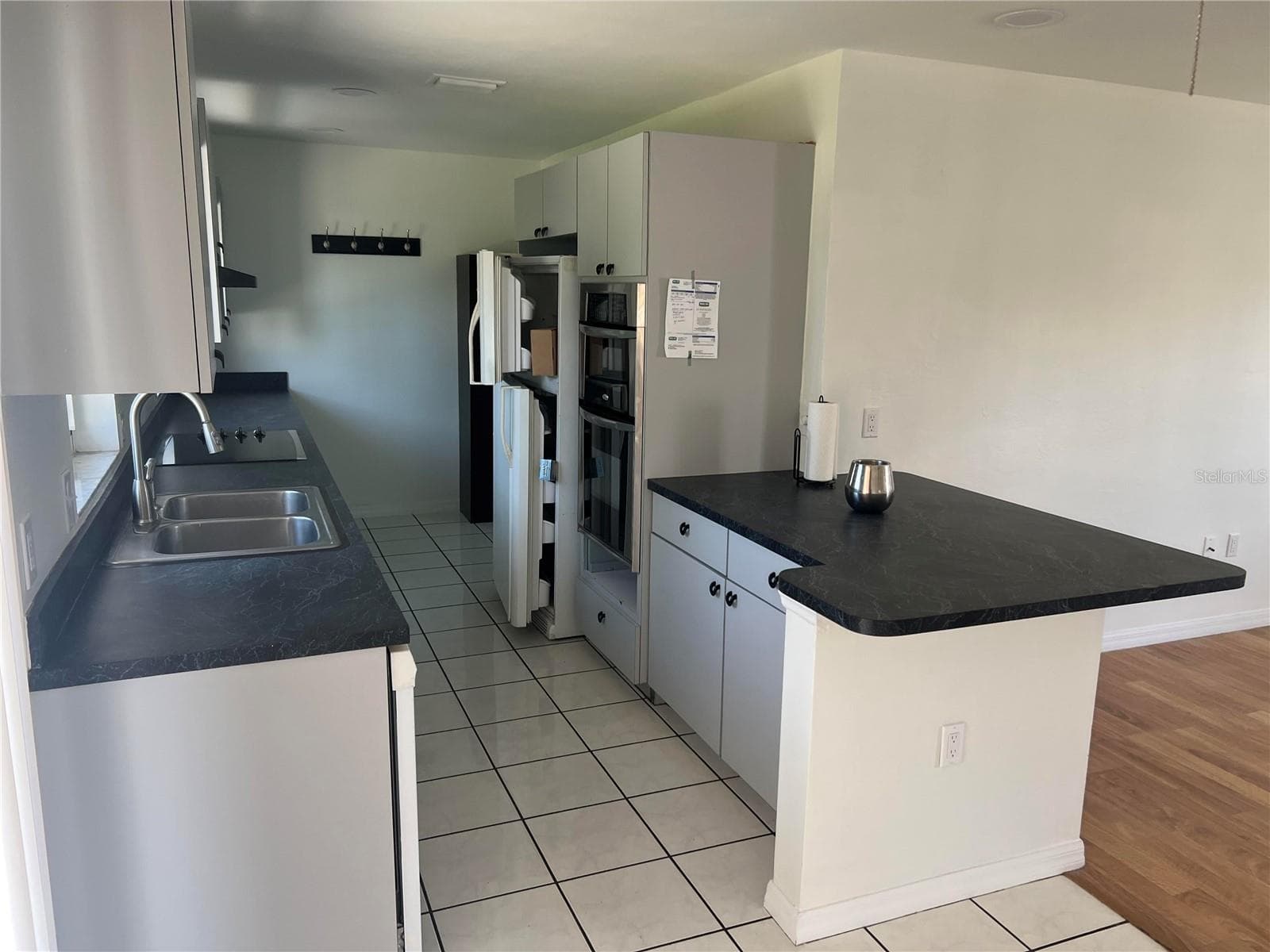 10934 Freedom Blvd photo 3