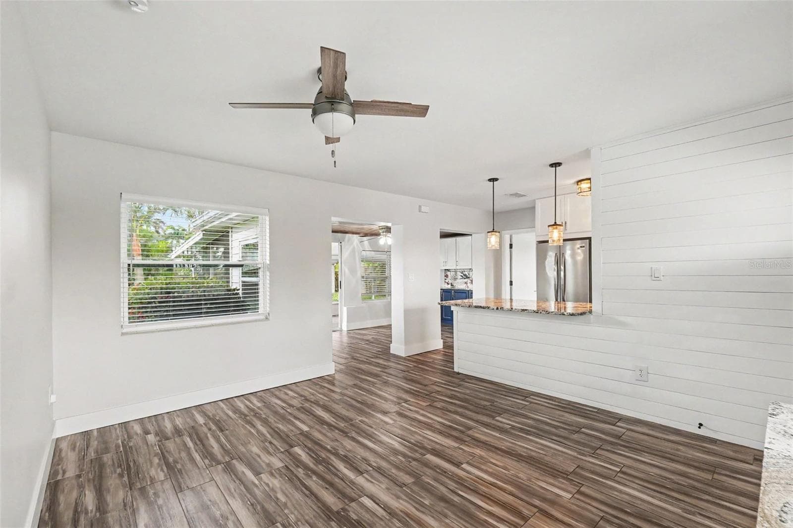 2009 Tarpon Rd photo 3