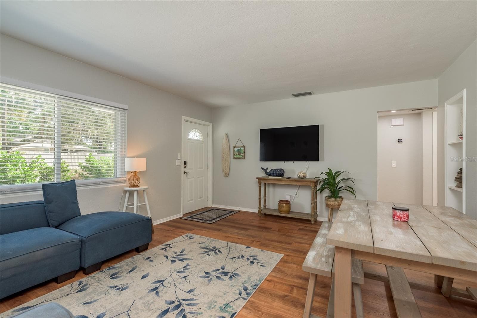 1253 Union St photo 2