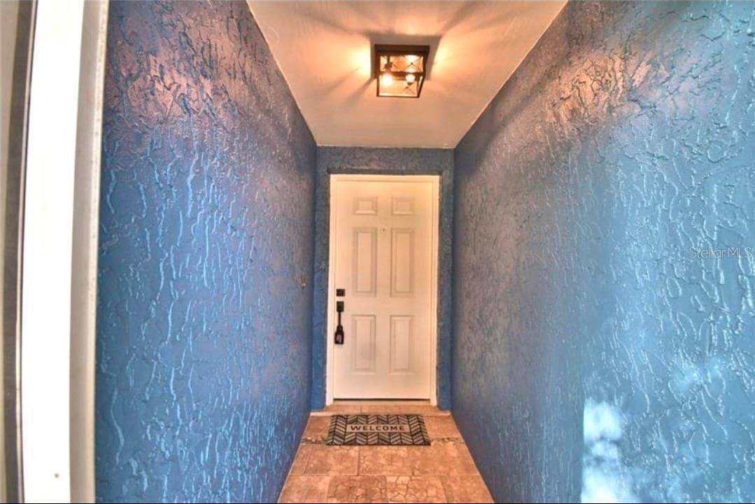 7504 Willow Wisp Dr E photo 3
