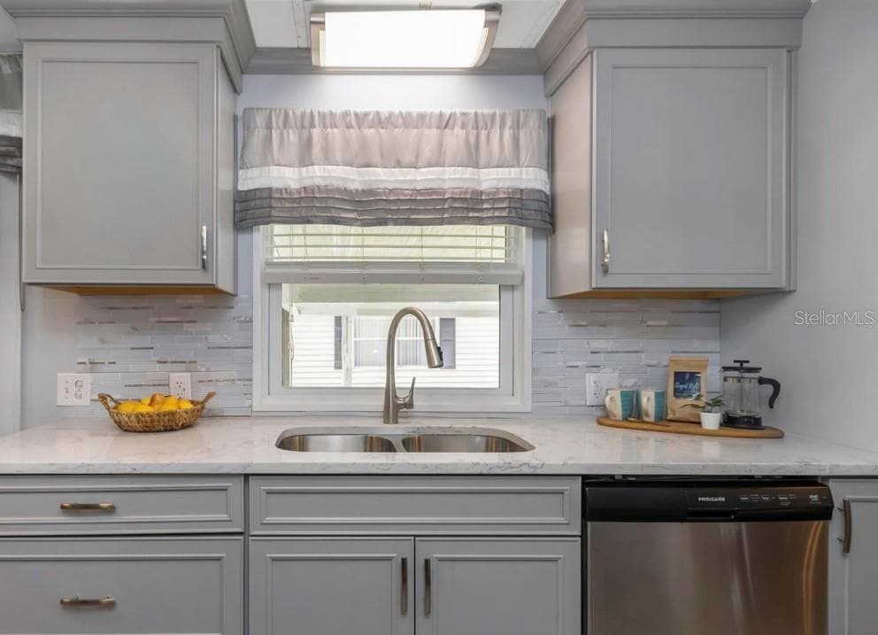 198 Philadelphia Blvd #11 photo 3