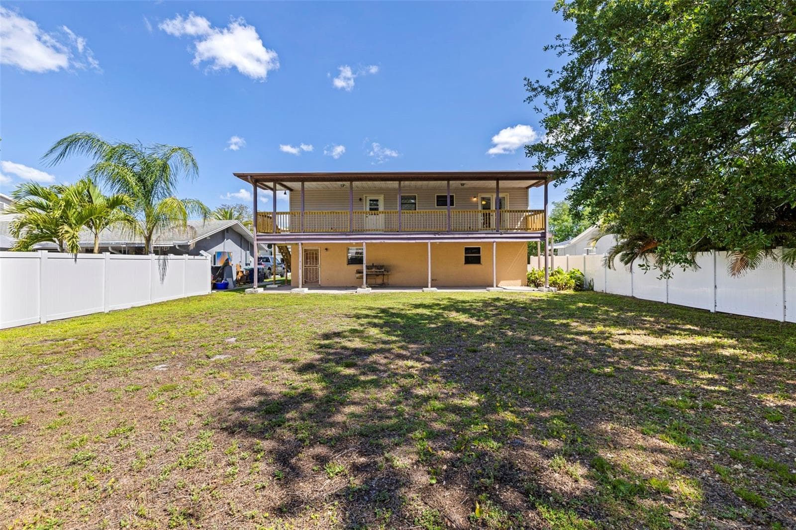 334 Crosswinds Dr photo 4