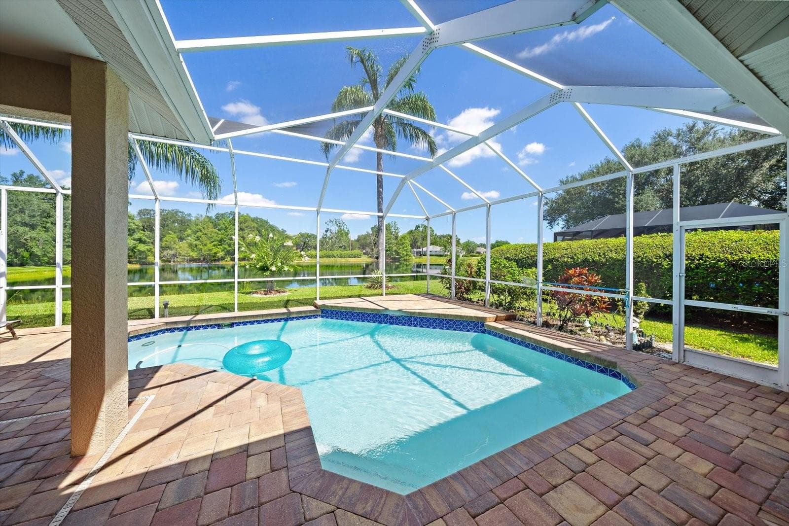 11909 Summer Meadow Dr photo 3