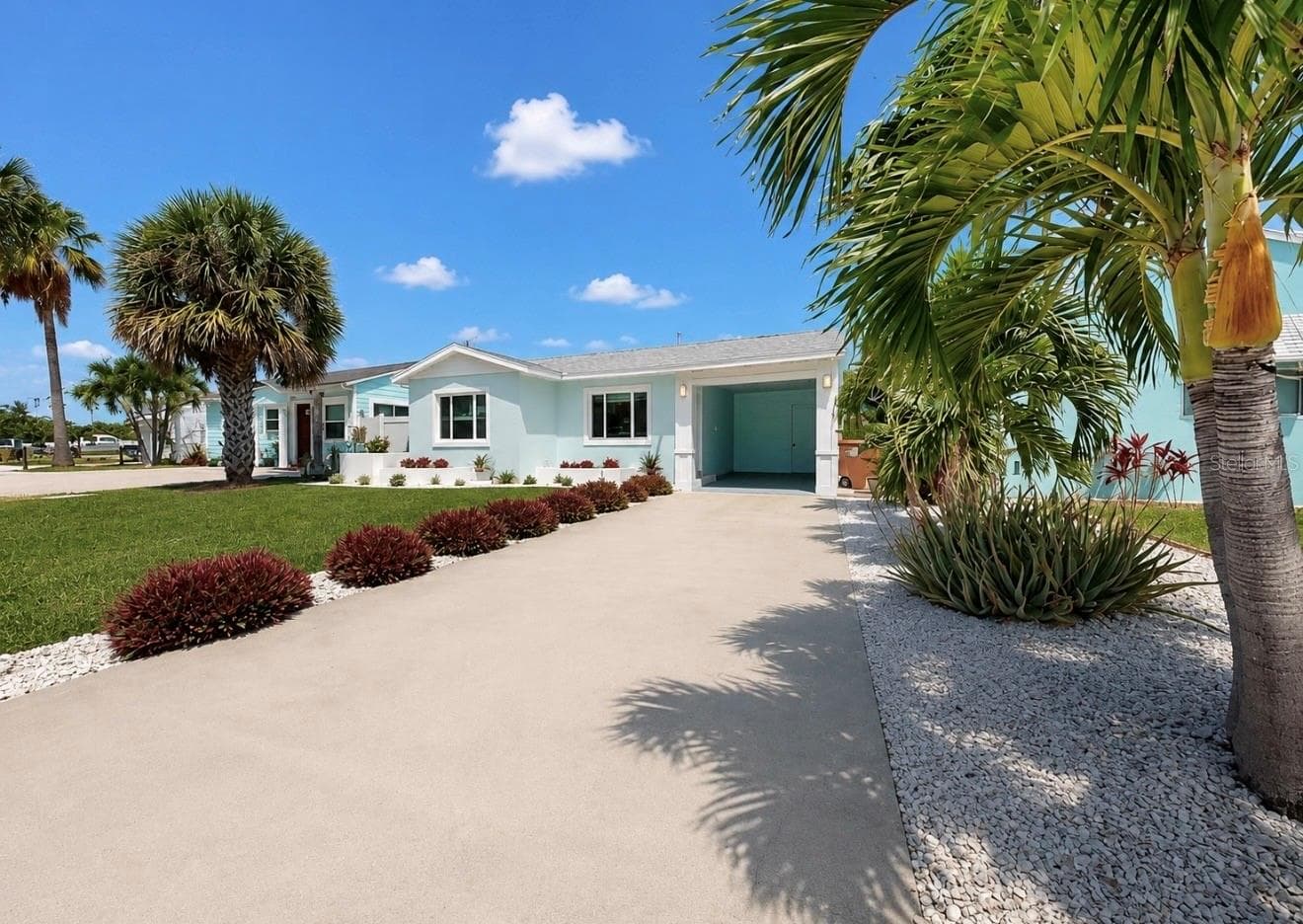 480 S Bayshore Dr photo 4