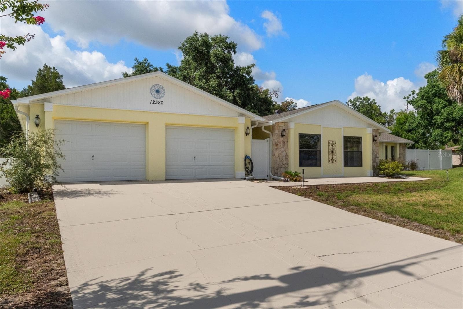 12380 Trout Cir photo 5