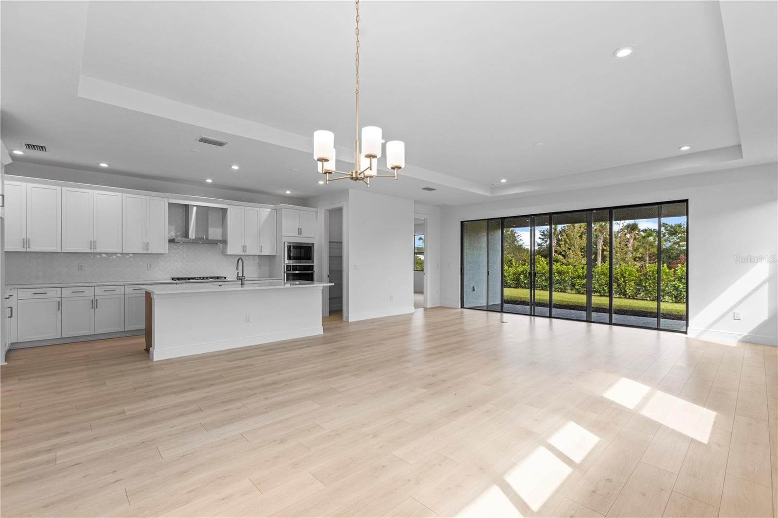 5032 Lowland Ter photo 3
