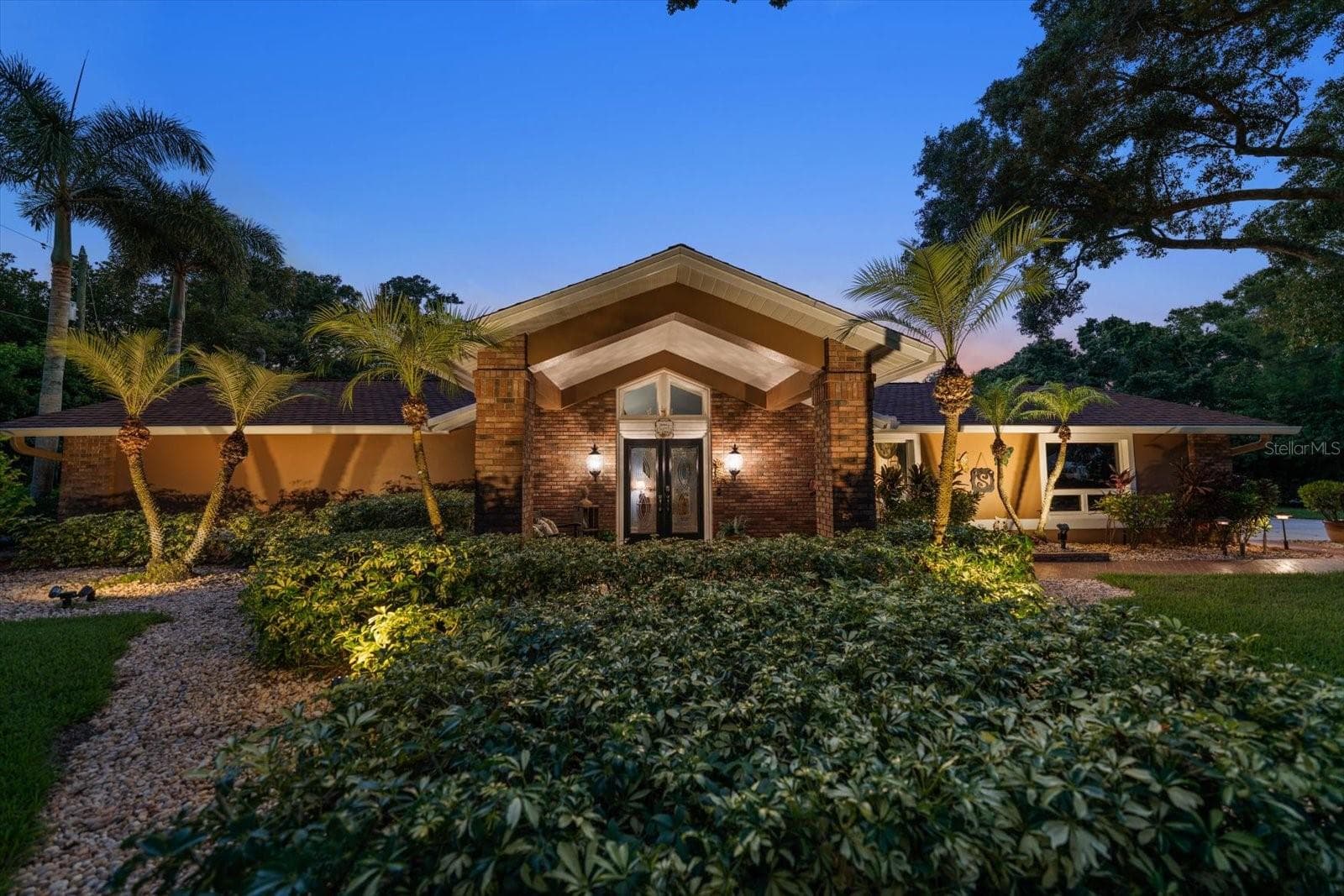 4141 Winding Willow Dr photo 2