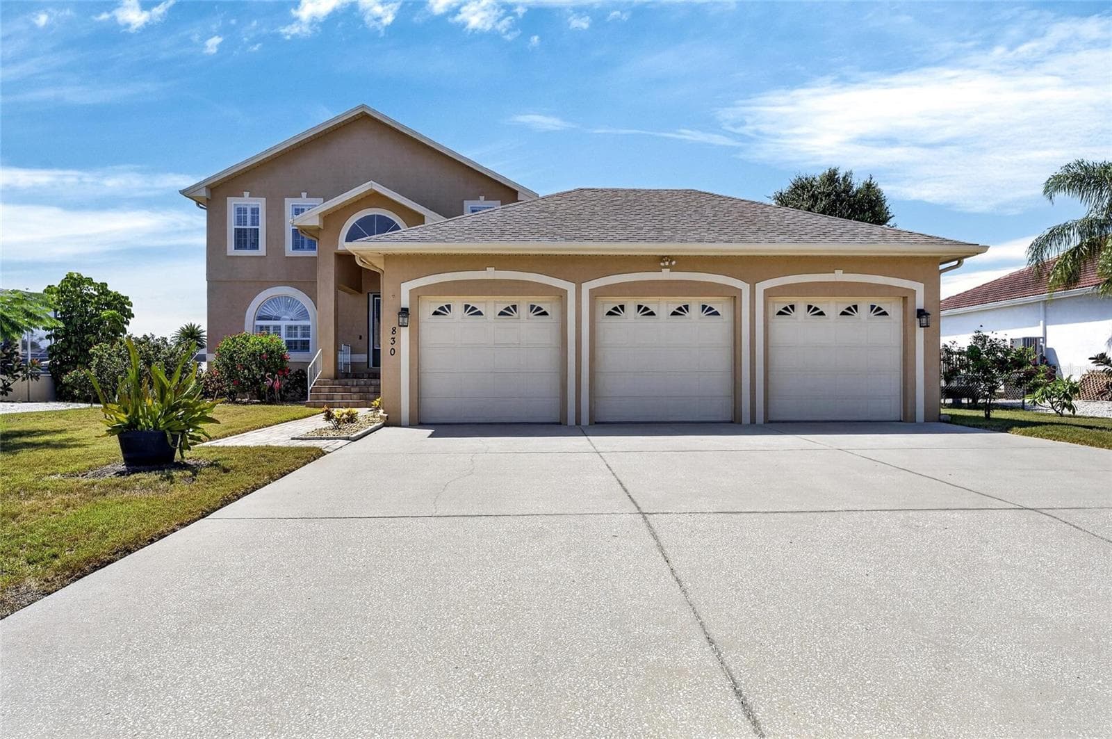 830 Golf Island Dr photo 3