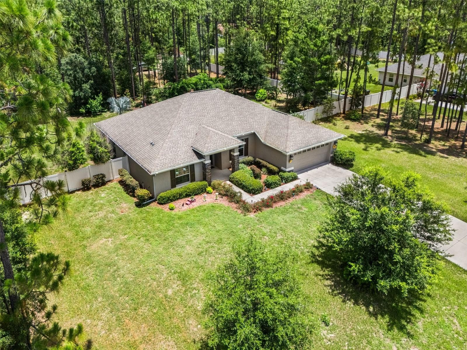 15577 Sago Dr photo 3