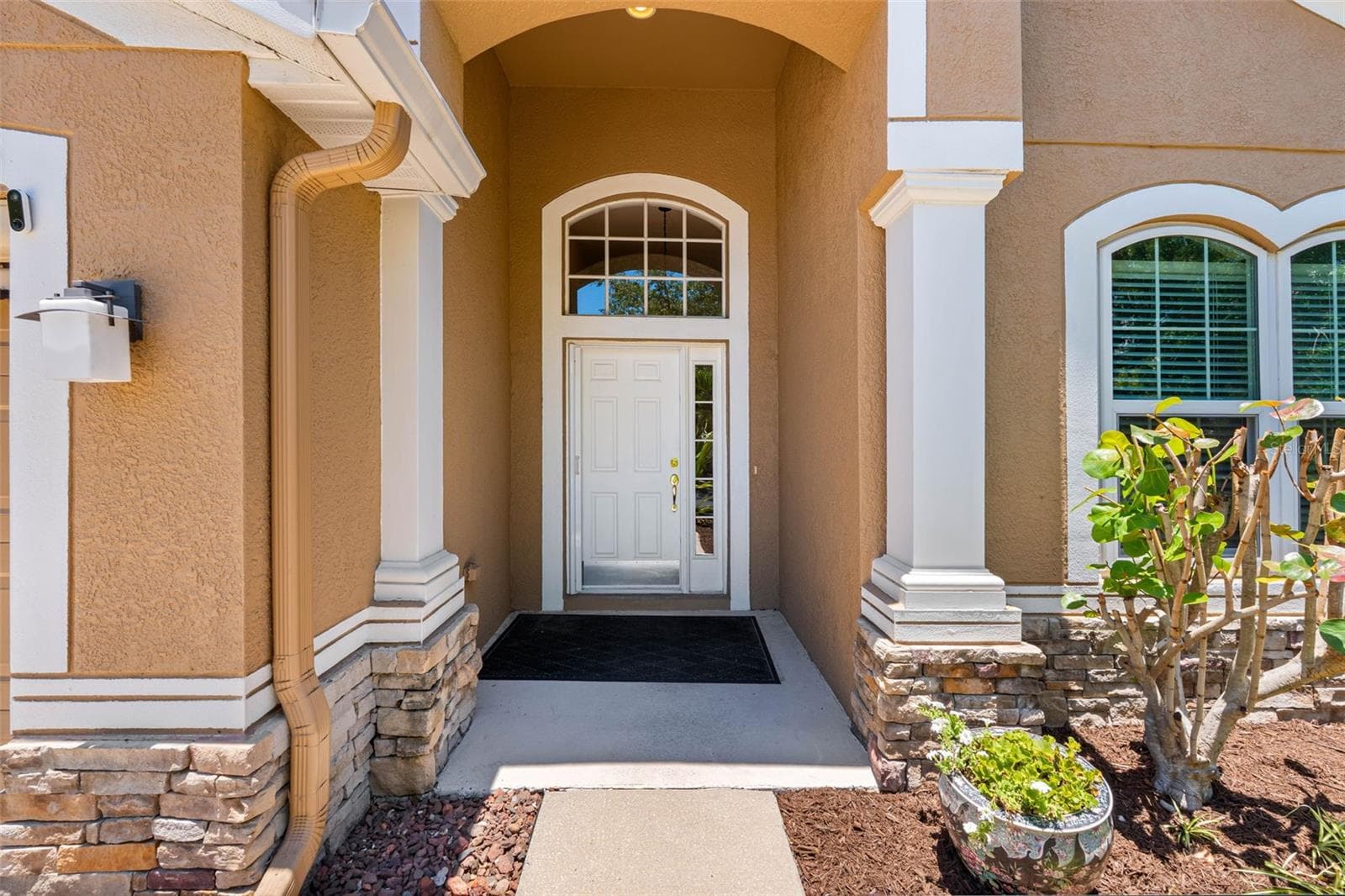 5335 Clover Mist Dr photo 4
