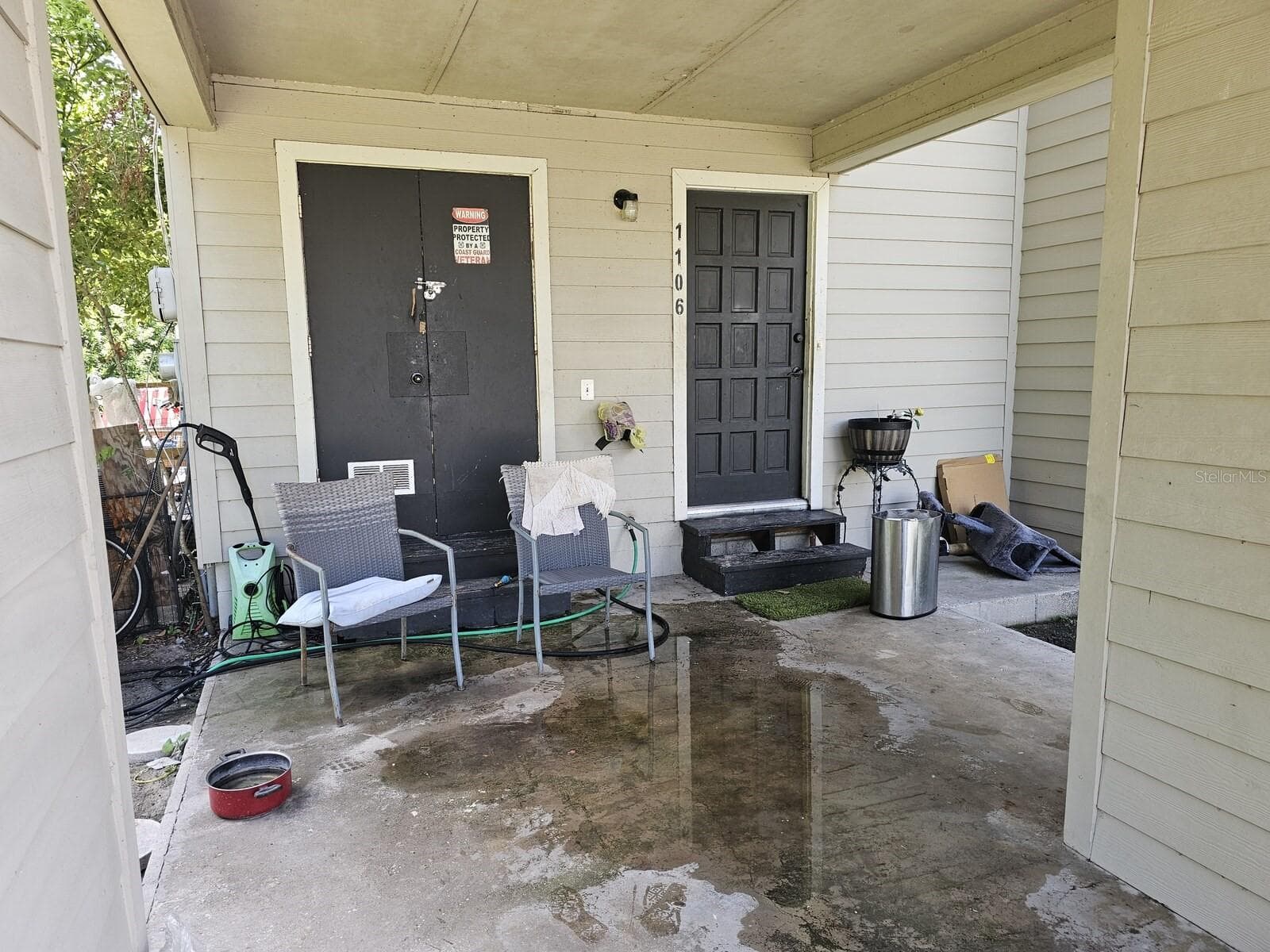 1108 Country Club Ln photo 3