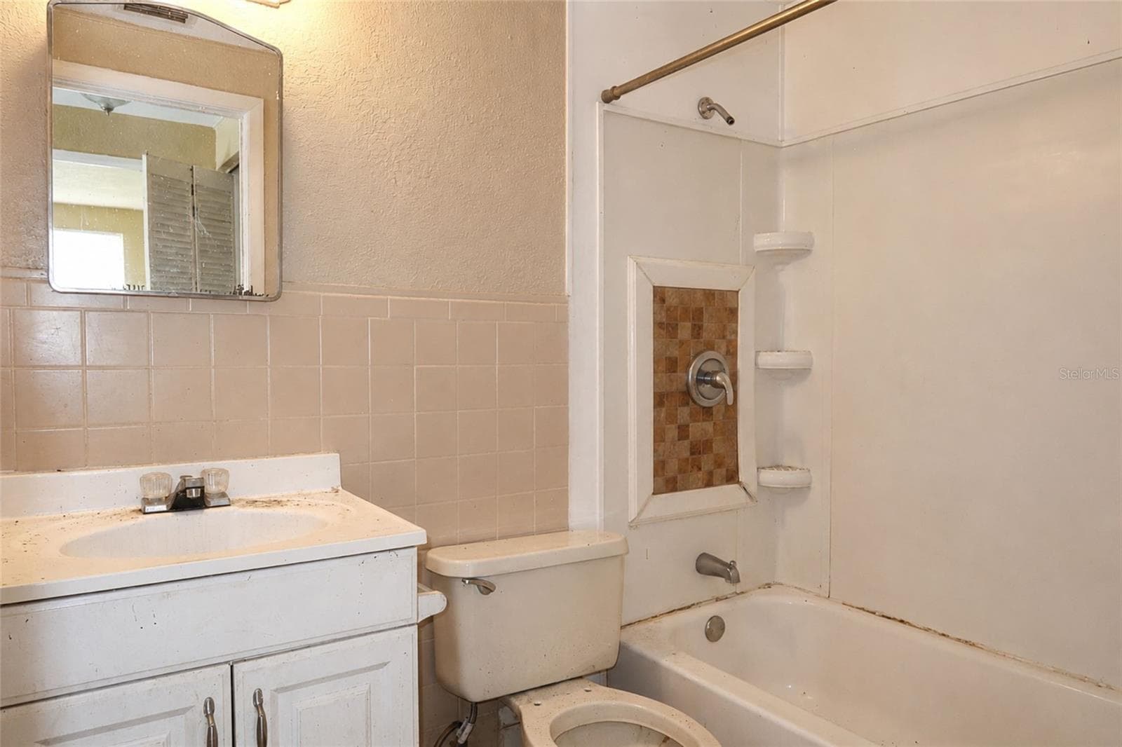 1208 Cherry Ln photo 5