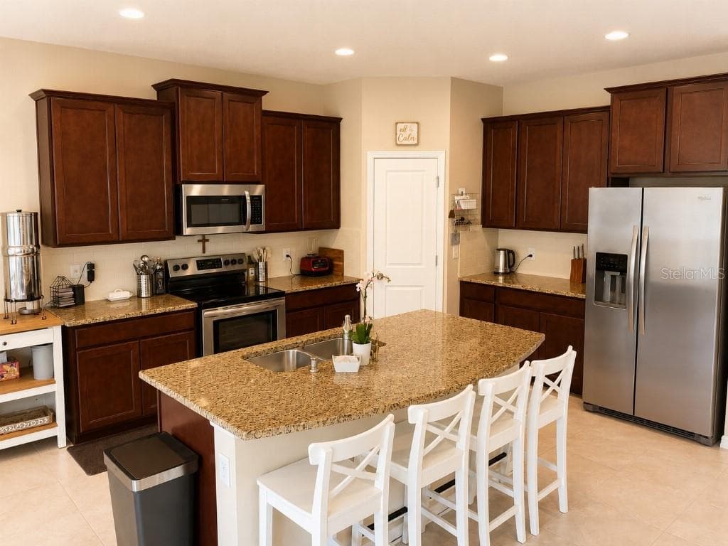 2296 Midnight Pearl Dr photo 4