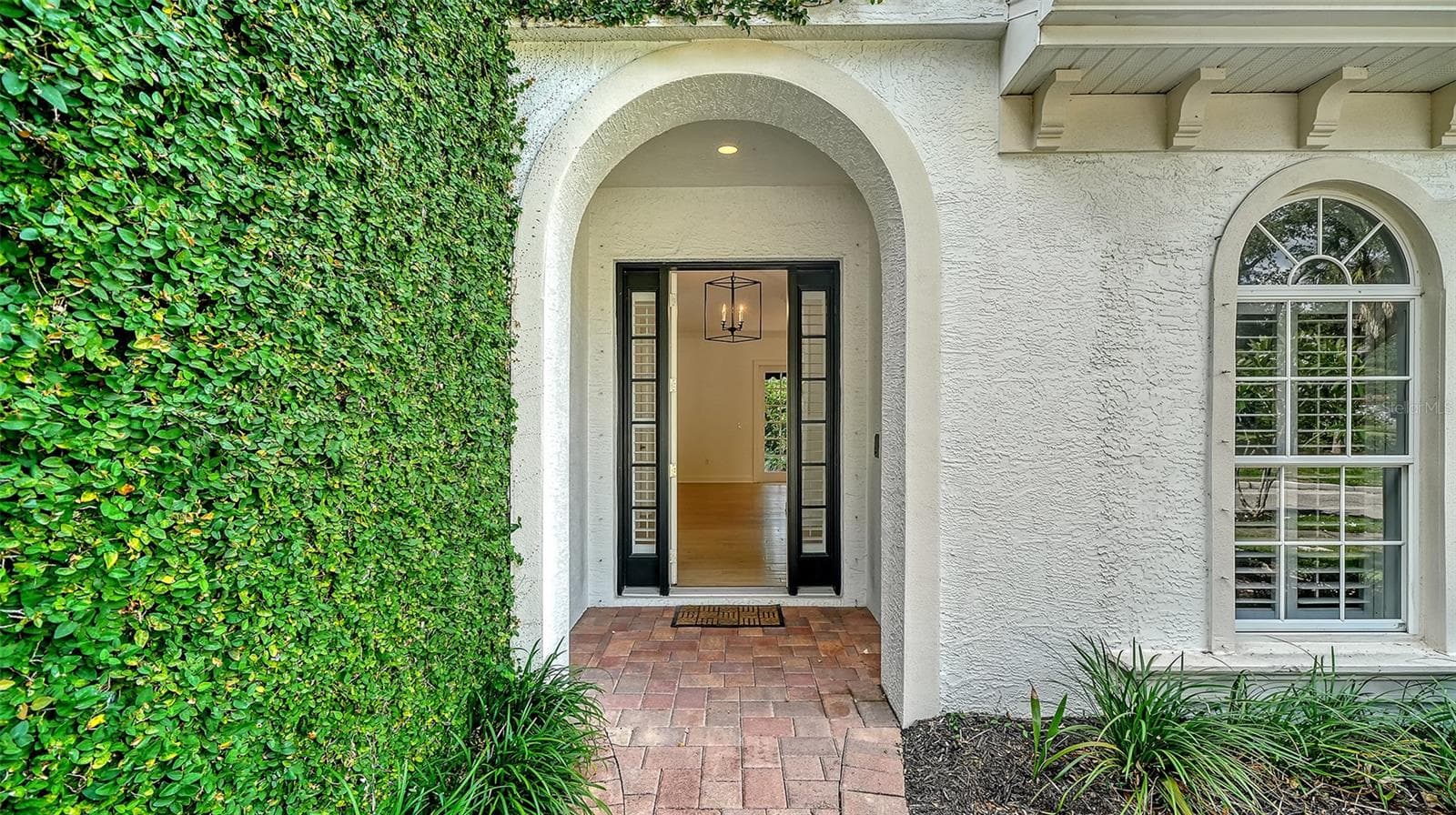 1704 Fortuna St photo 4