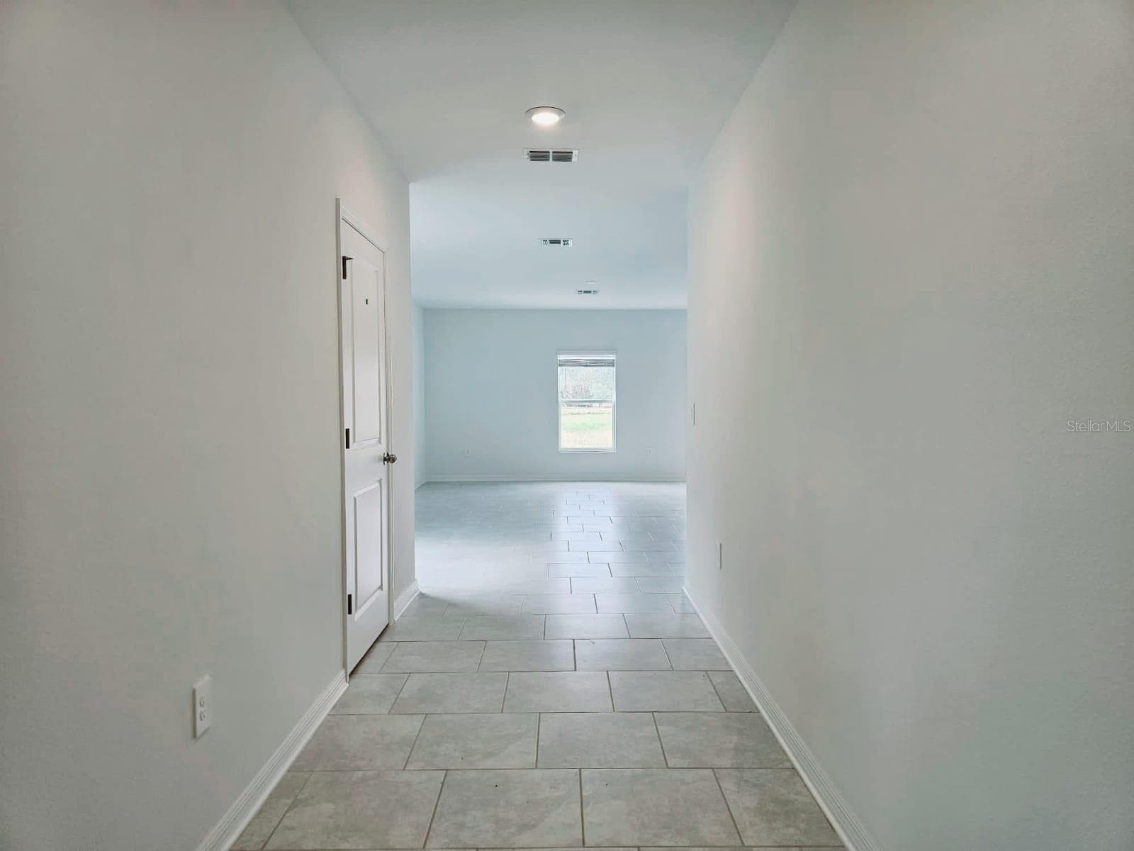 1454 Austin St photo 3