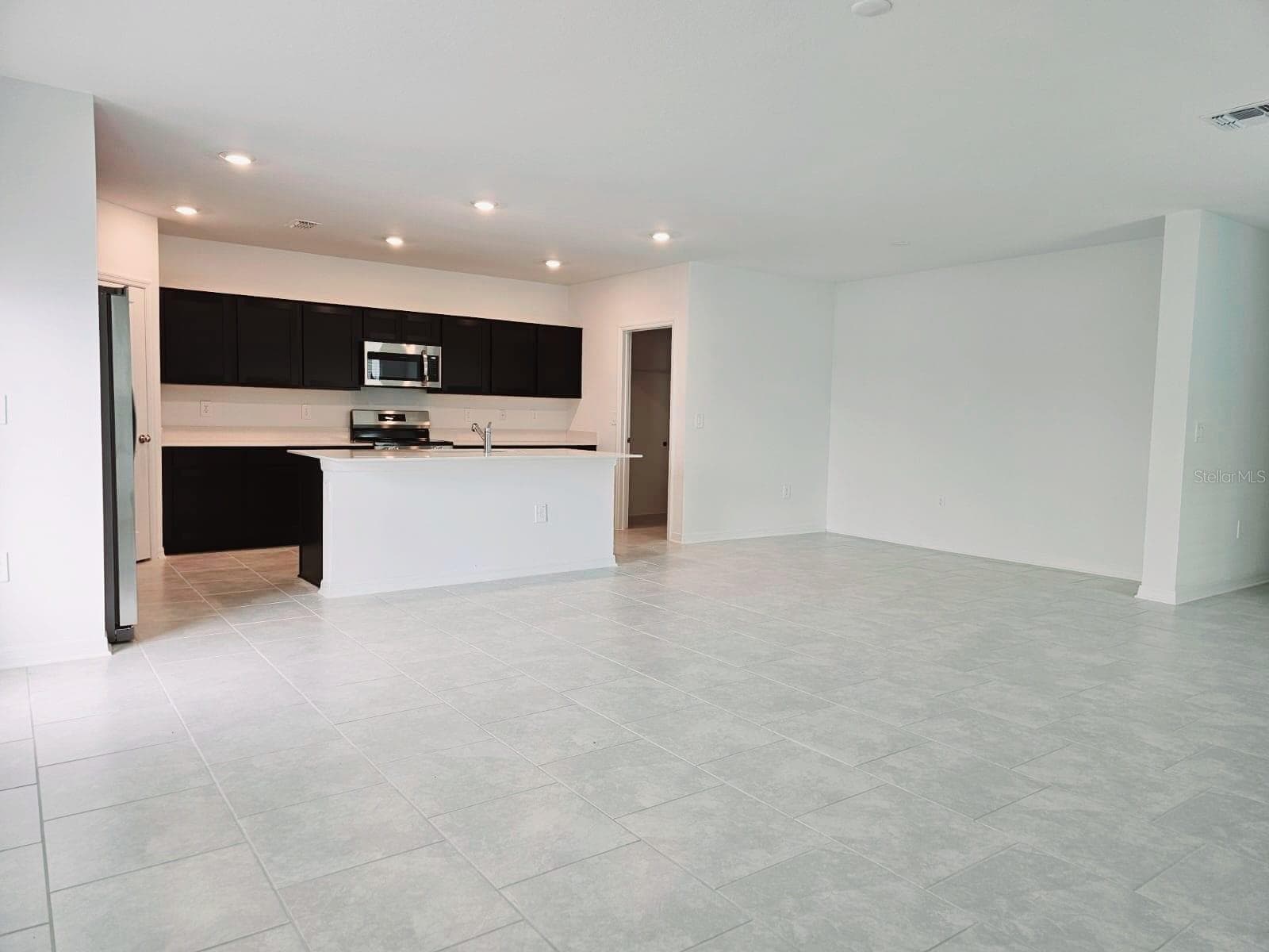 1454 Austin St photo 5