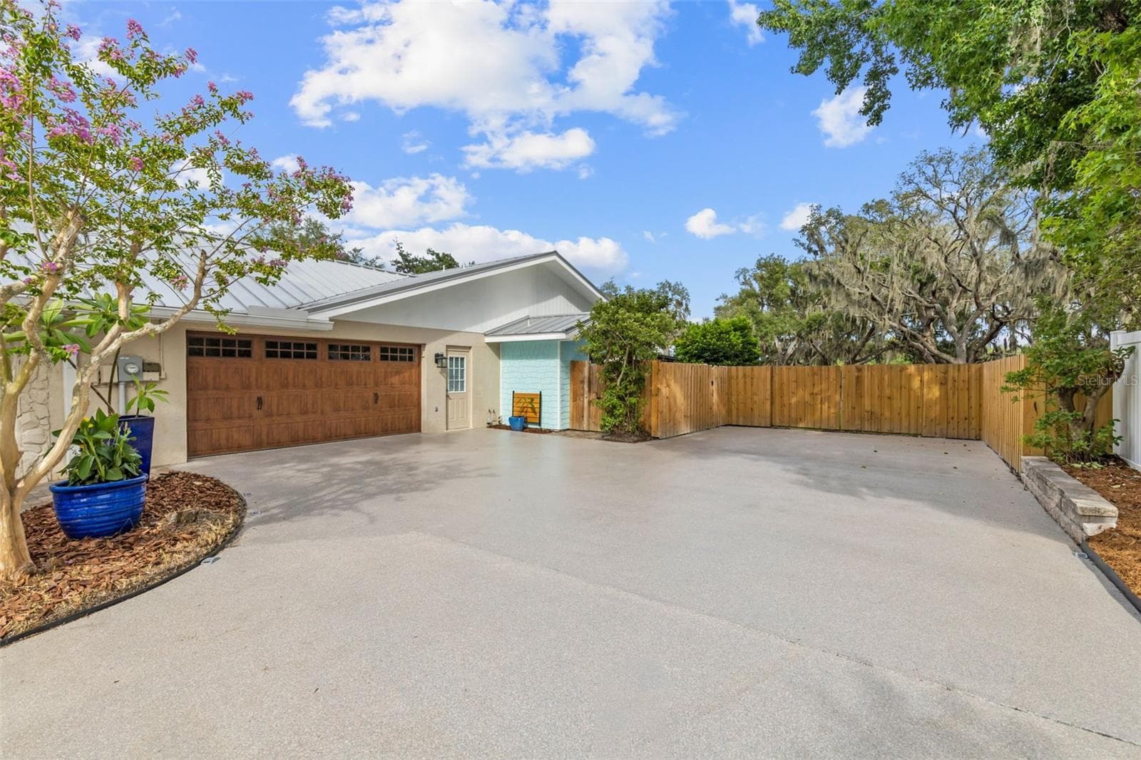 11310 Donneymoor Dr photo 4
