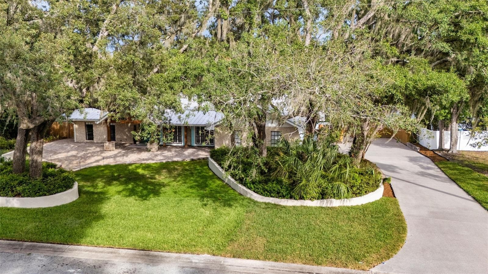 11310 Donneymoor Dr photo 5