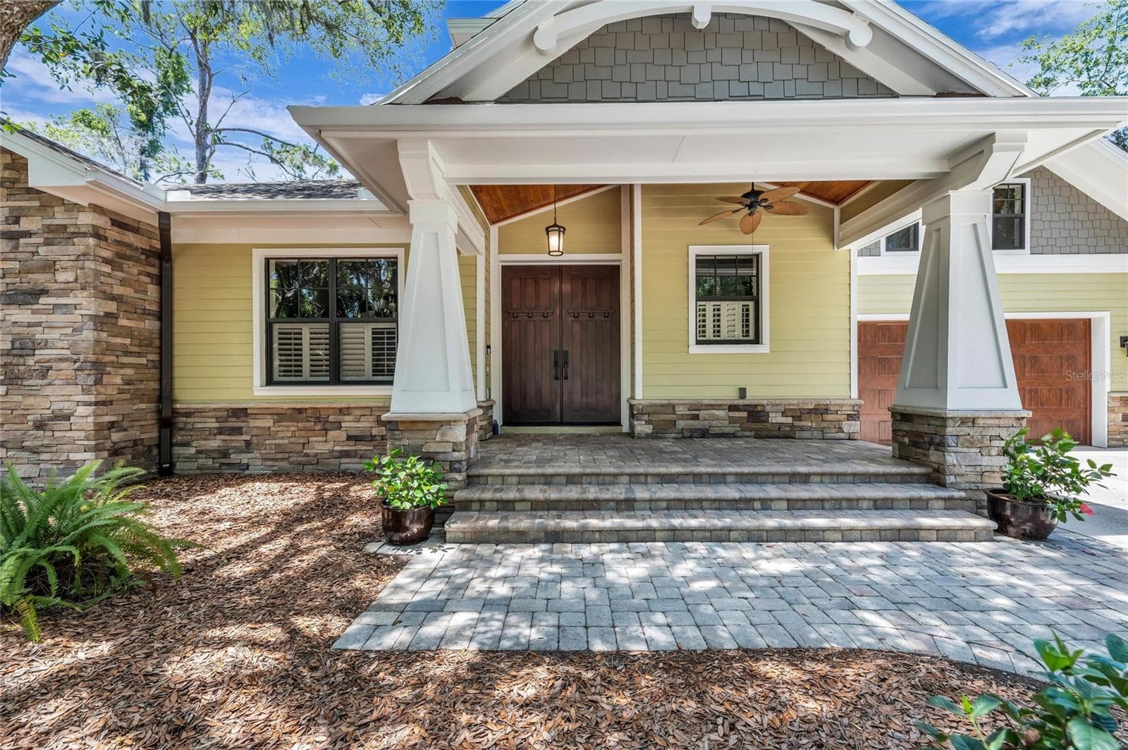 5911 River Forest Cir photo 2