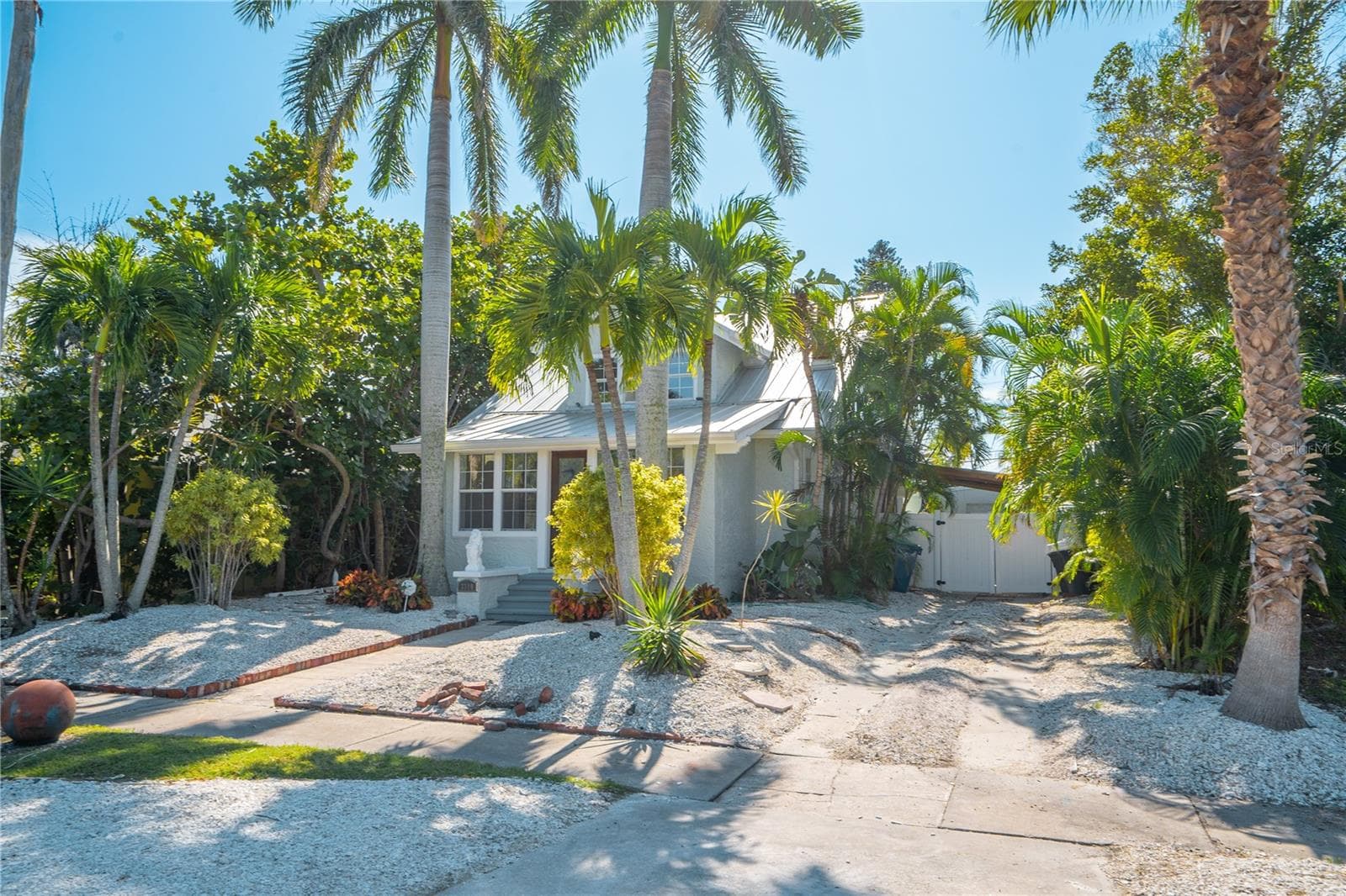 3310 E Maritana Dr photo 5