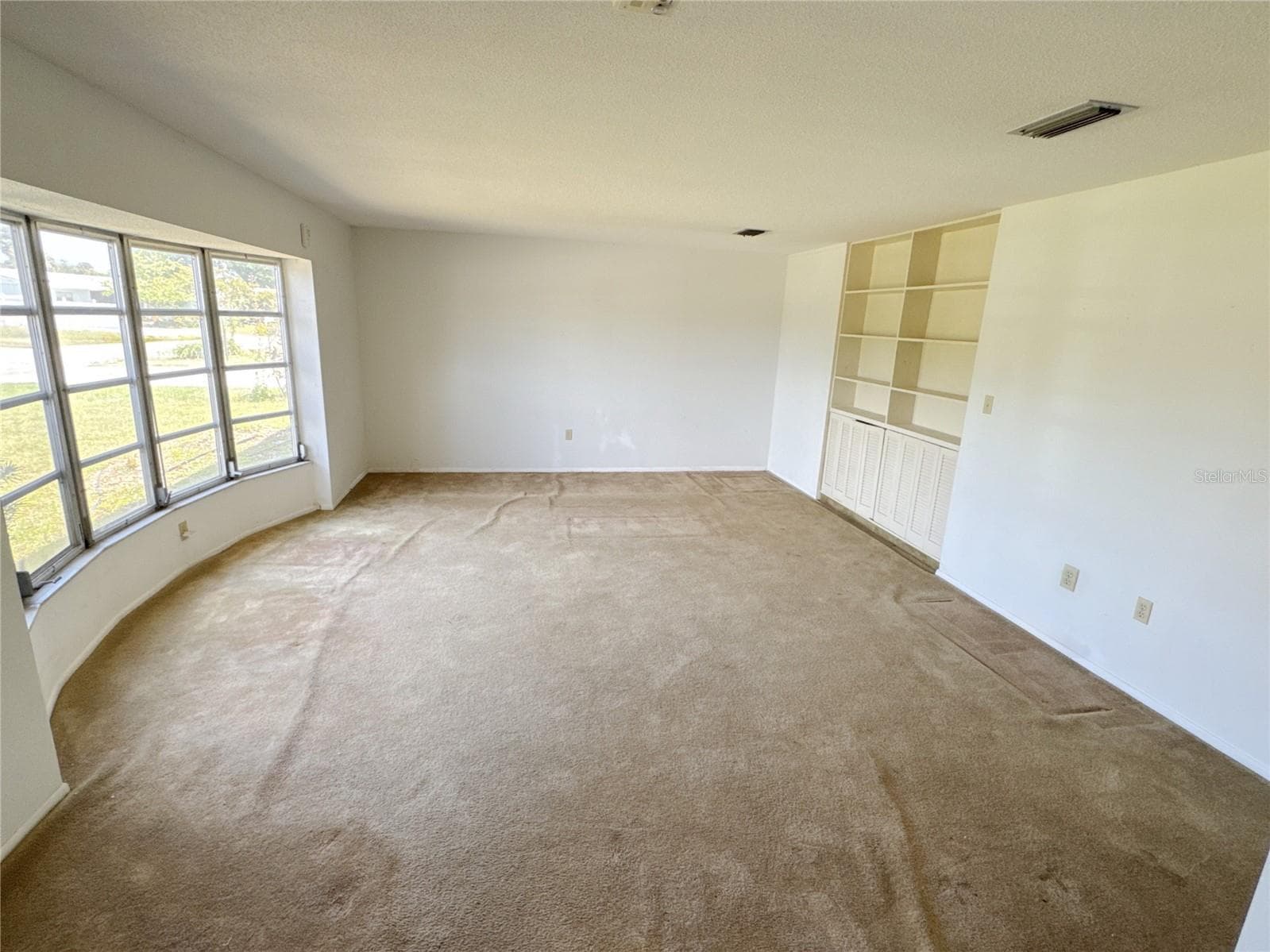 3234 Dante Dr photo 4