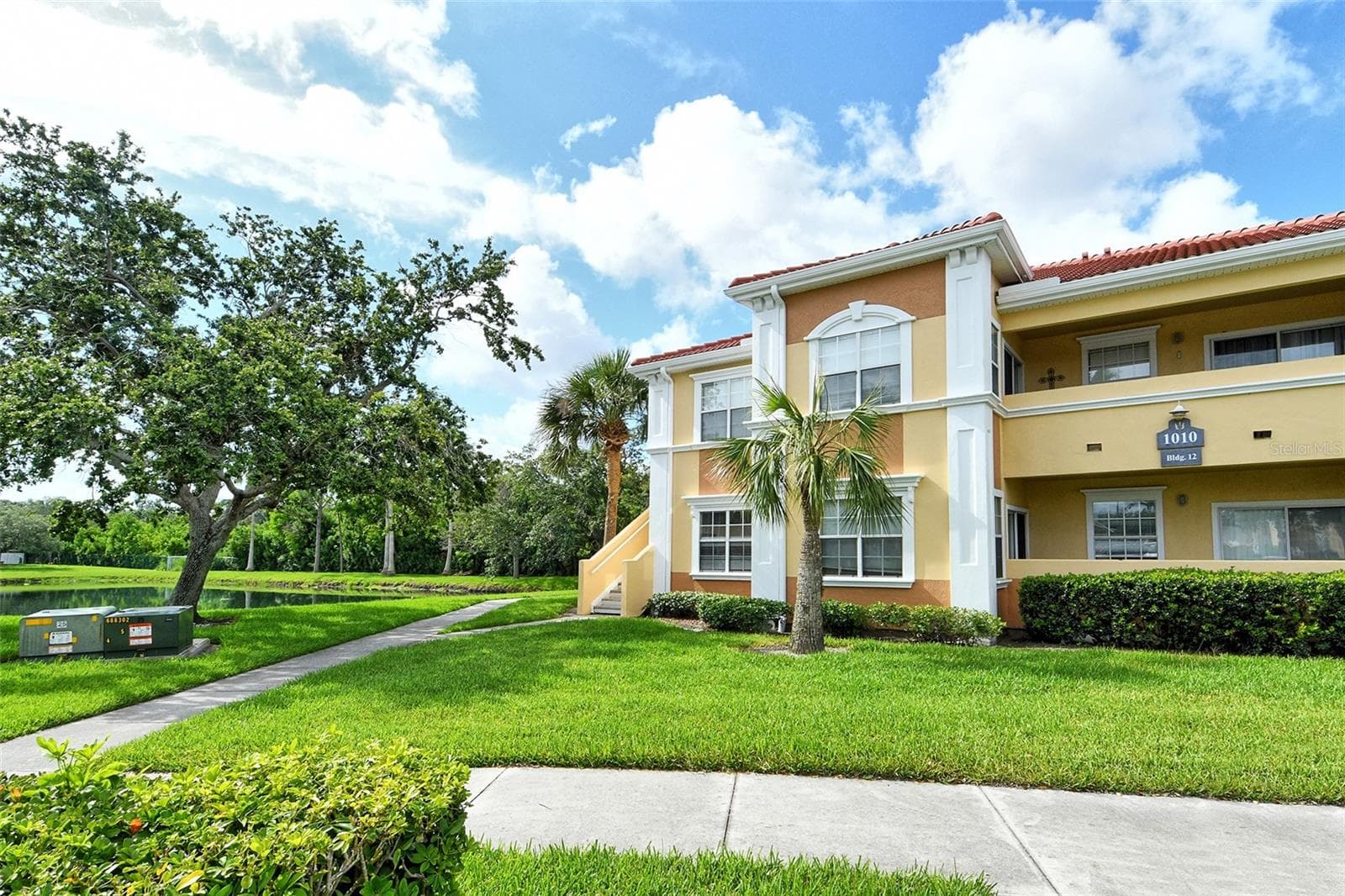 1010 Villagio Cir #201 photo 3