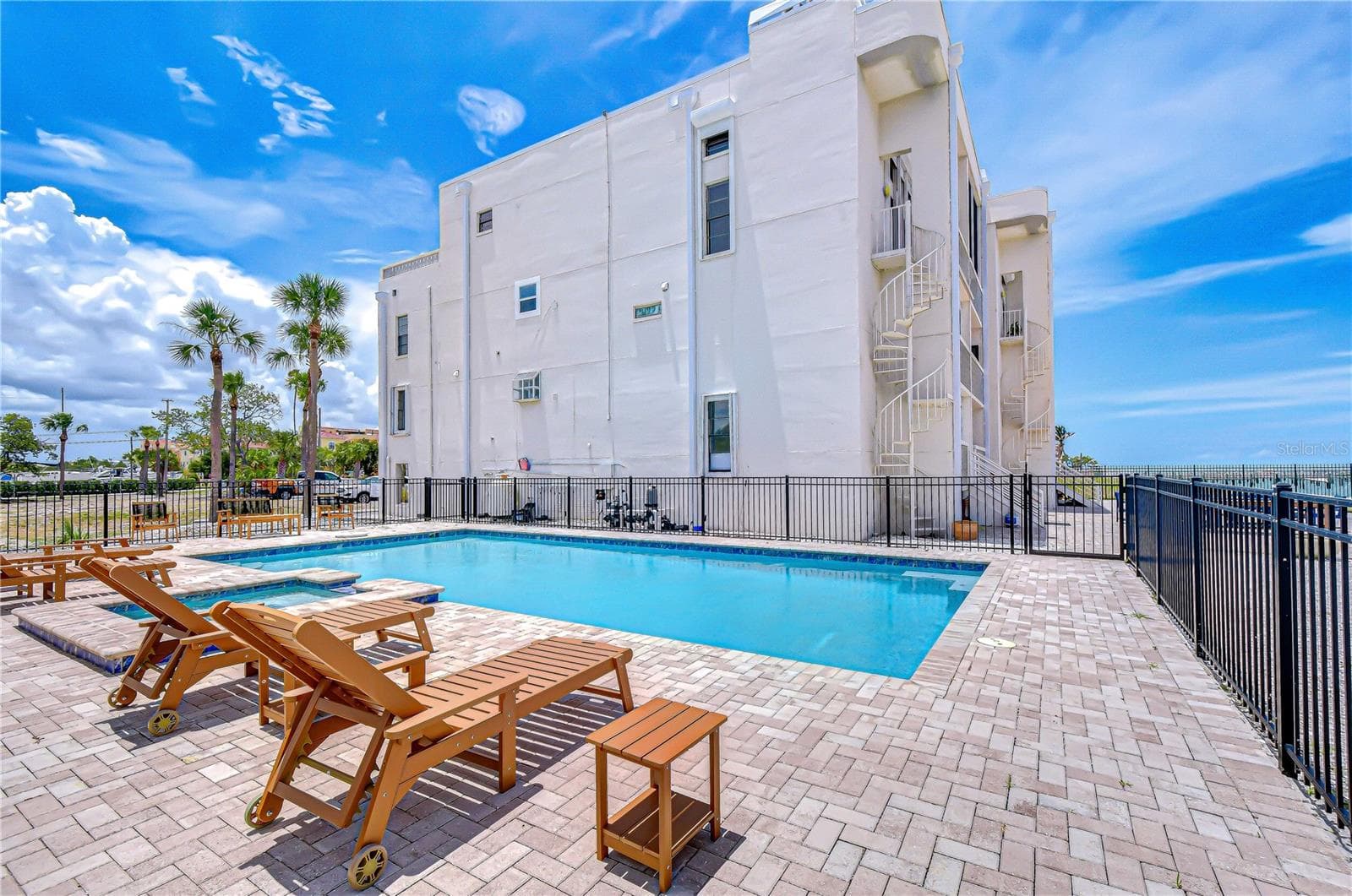 6504 Surfside Blvd #8 photo 5