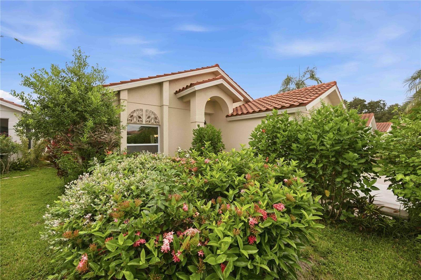 4320 Marcott Cir photo 4