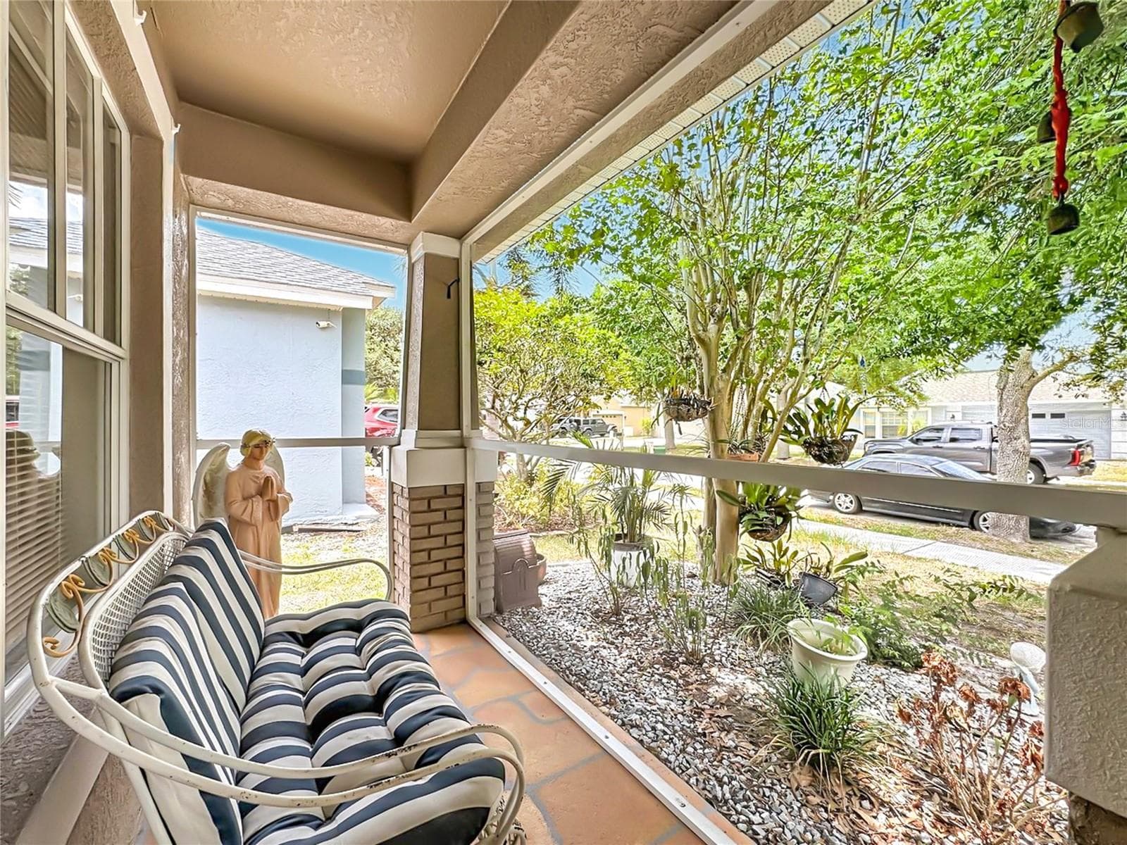 6630 Cambridge Park Dr photo 4