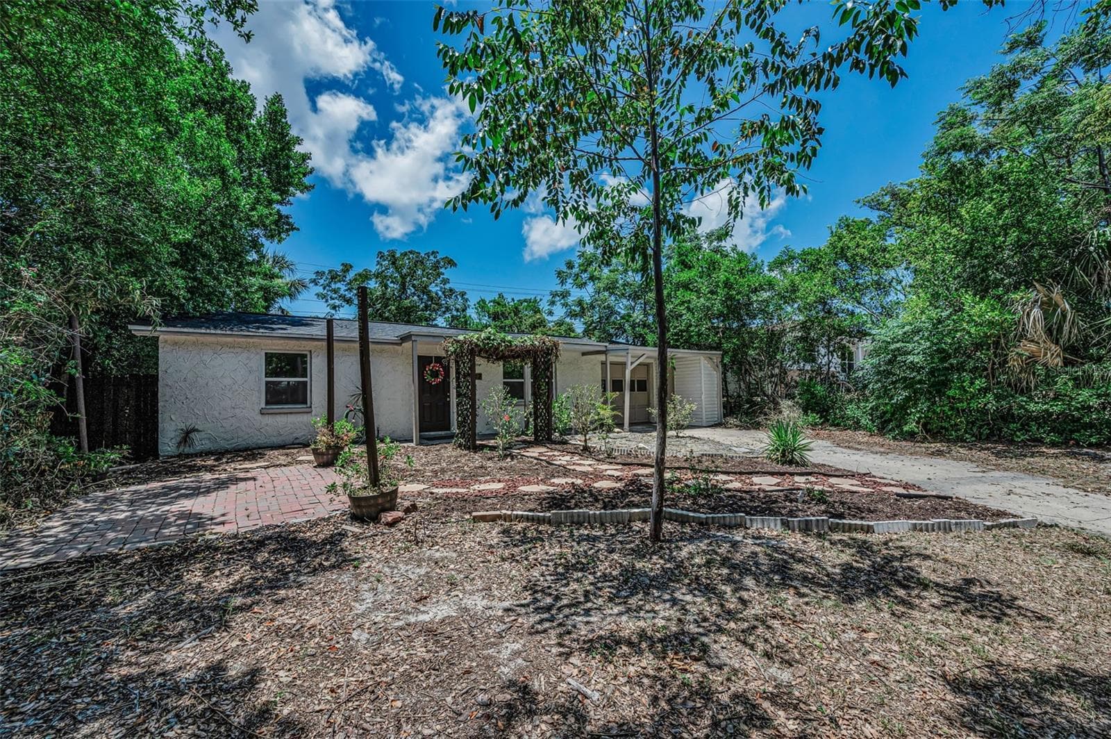 4312 Beacon Square Dr photo 3