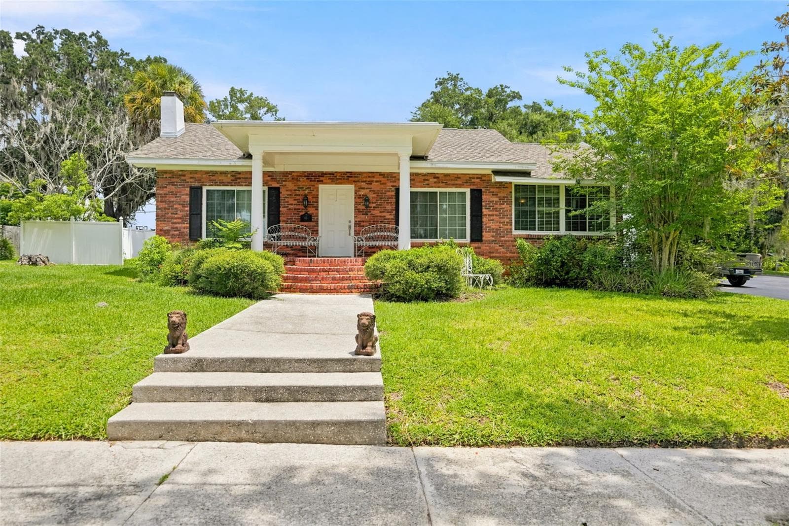 65 Olive St photo 2