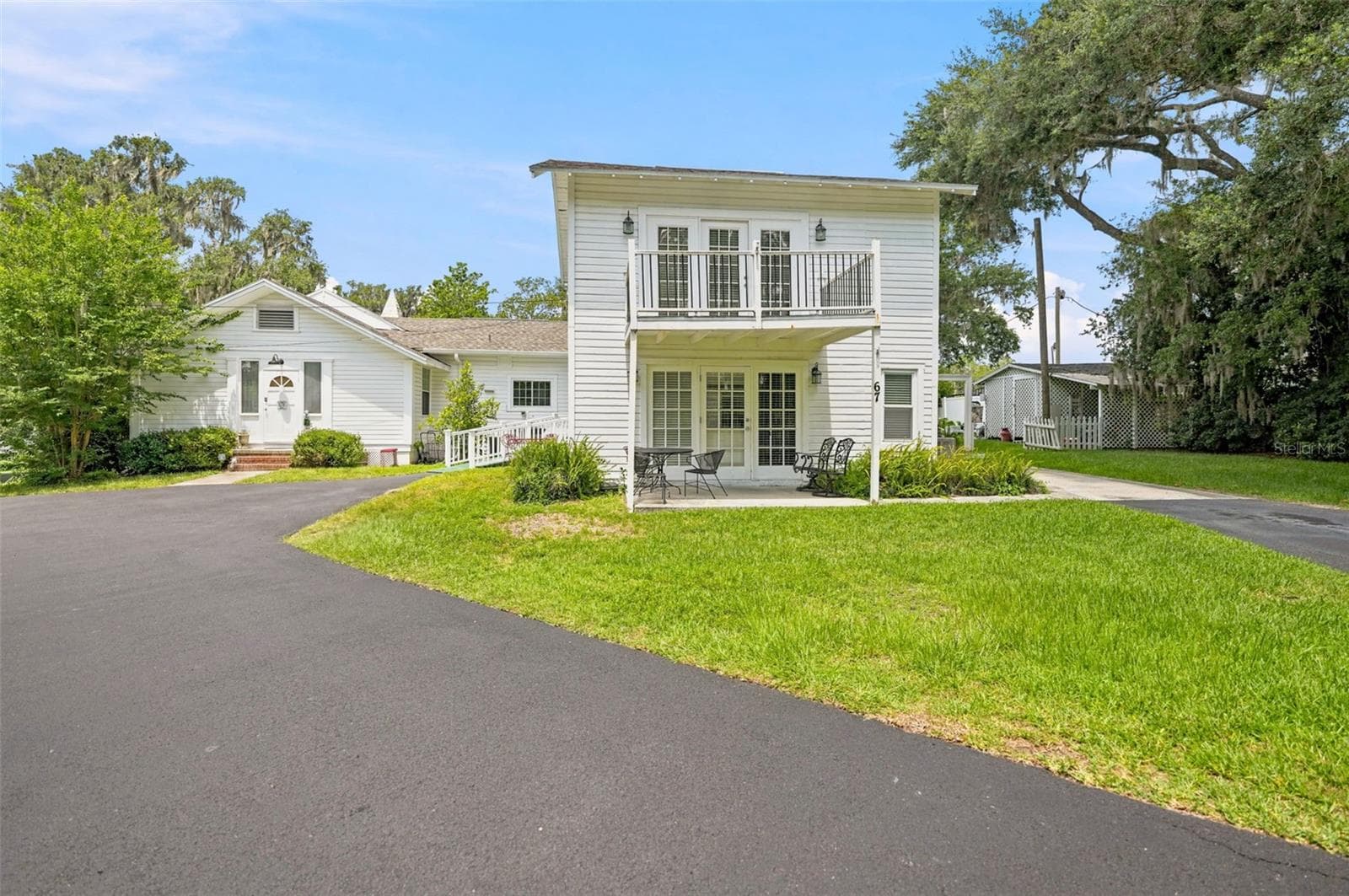 65 Olive St photo 3