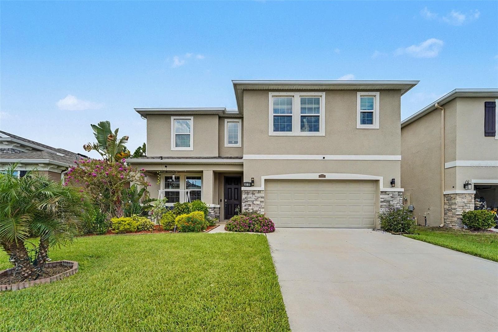 3221 Living Coral Dr photo 2