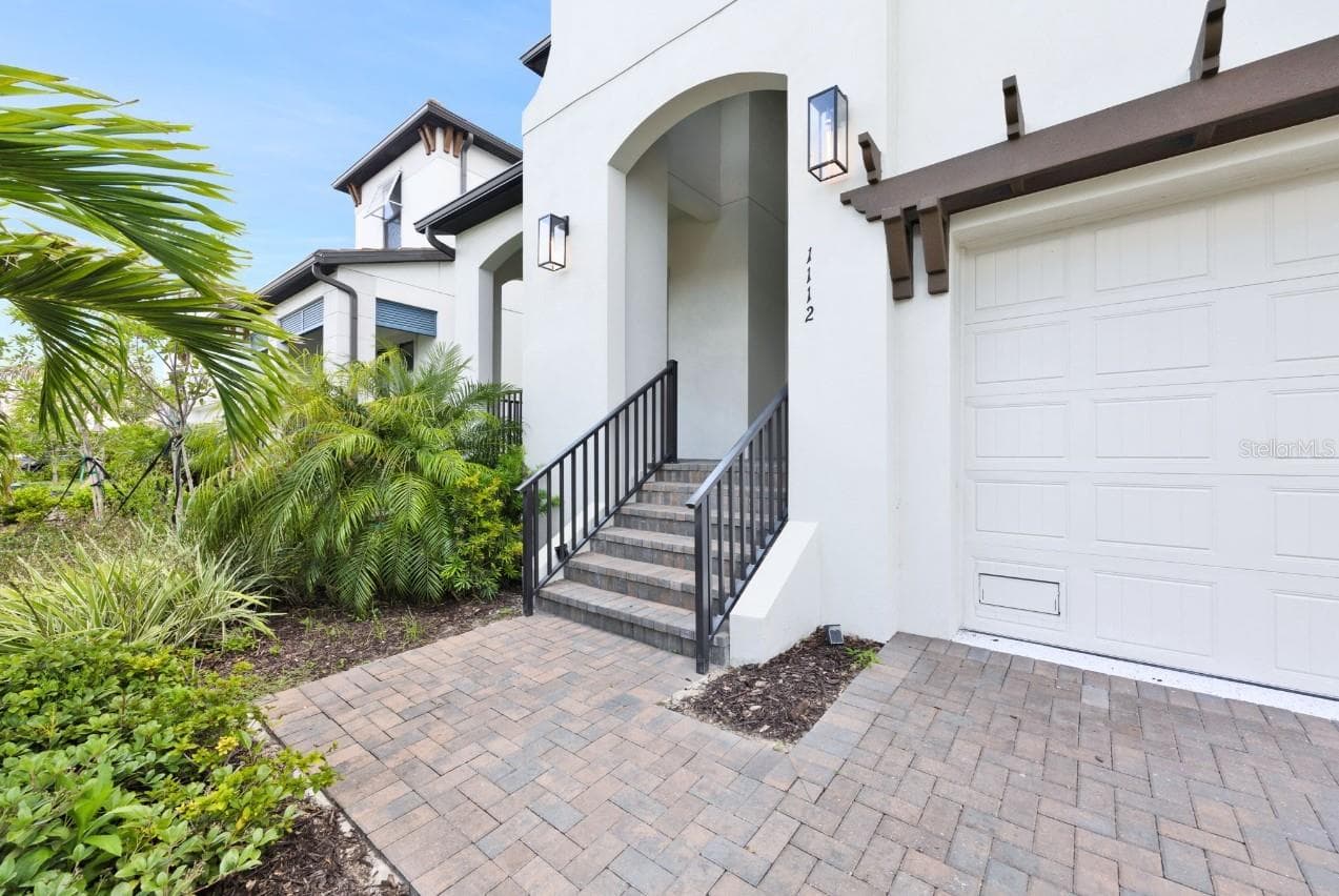 1112 Seagrape Dr photo 5