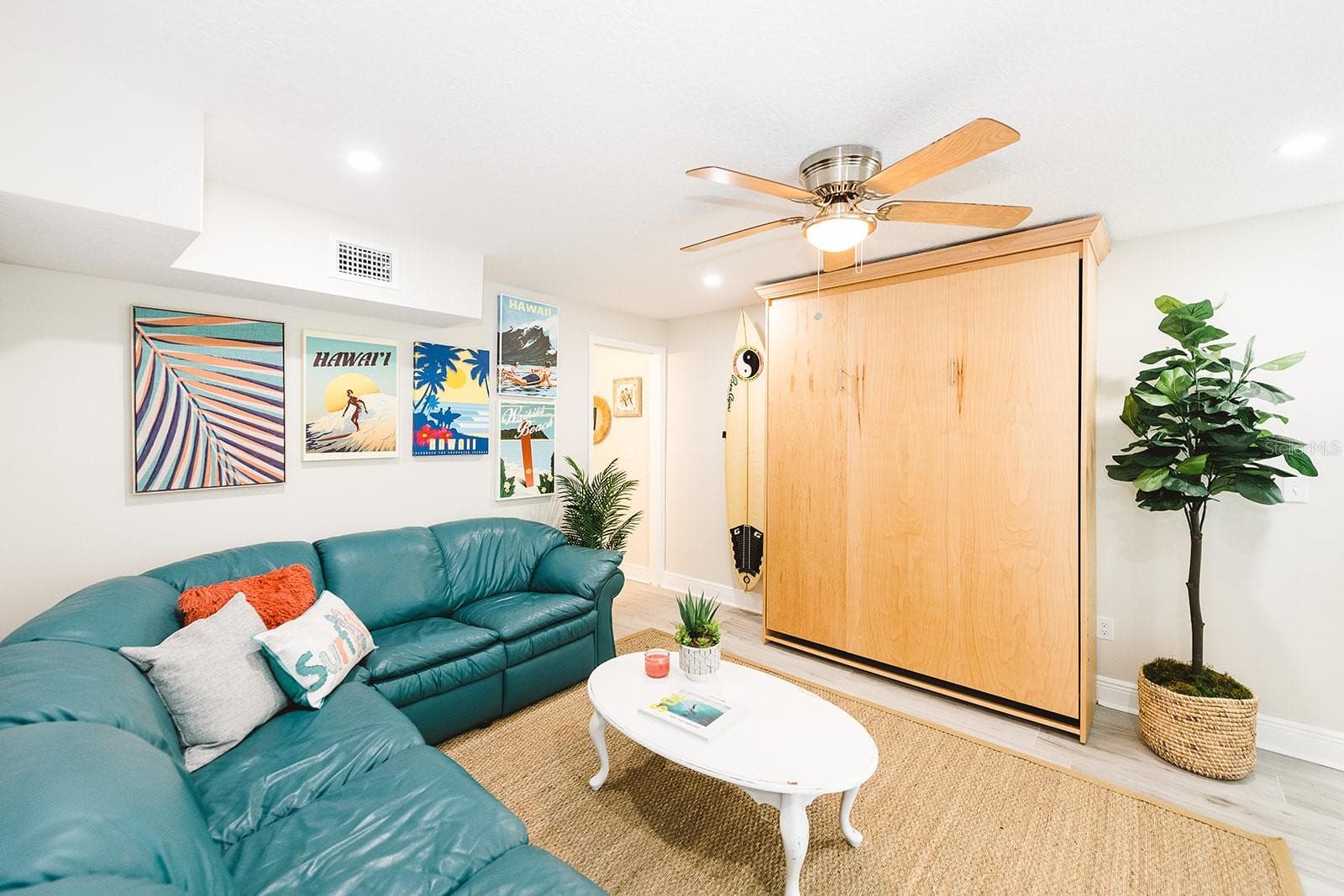 106 E Bay Dr photo 5