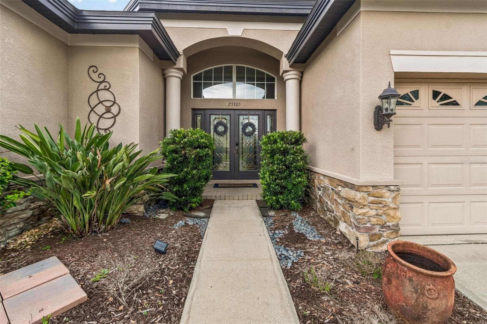 23305 Gracewood Cir photo 4