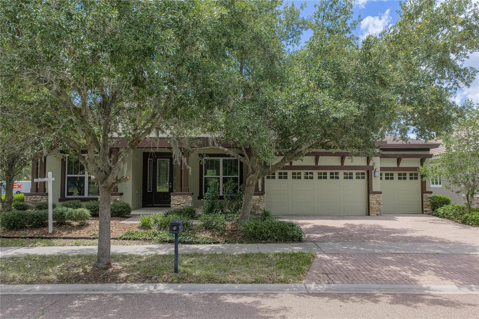5904 Shell Ridge Dr photo 3