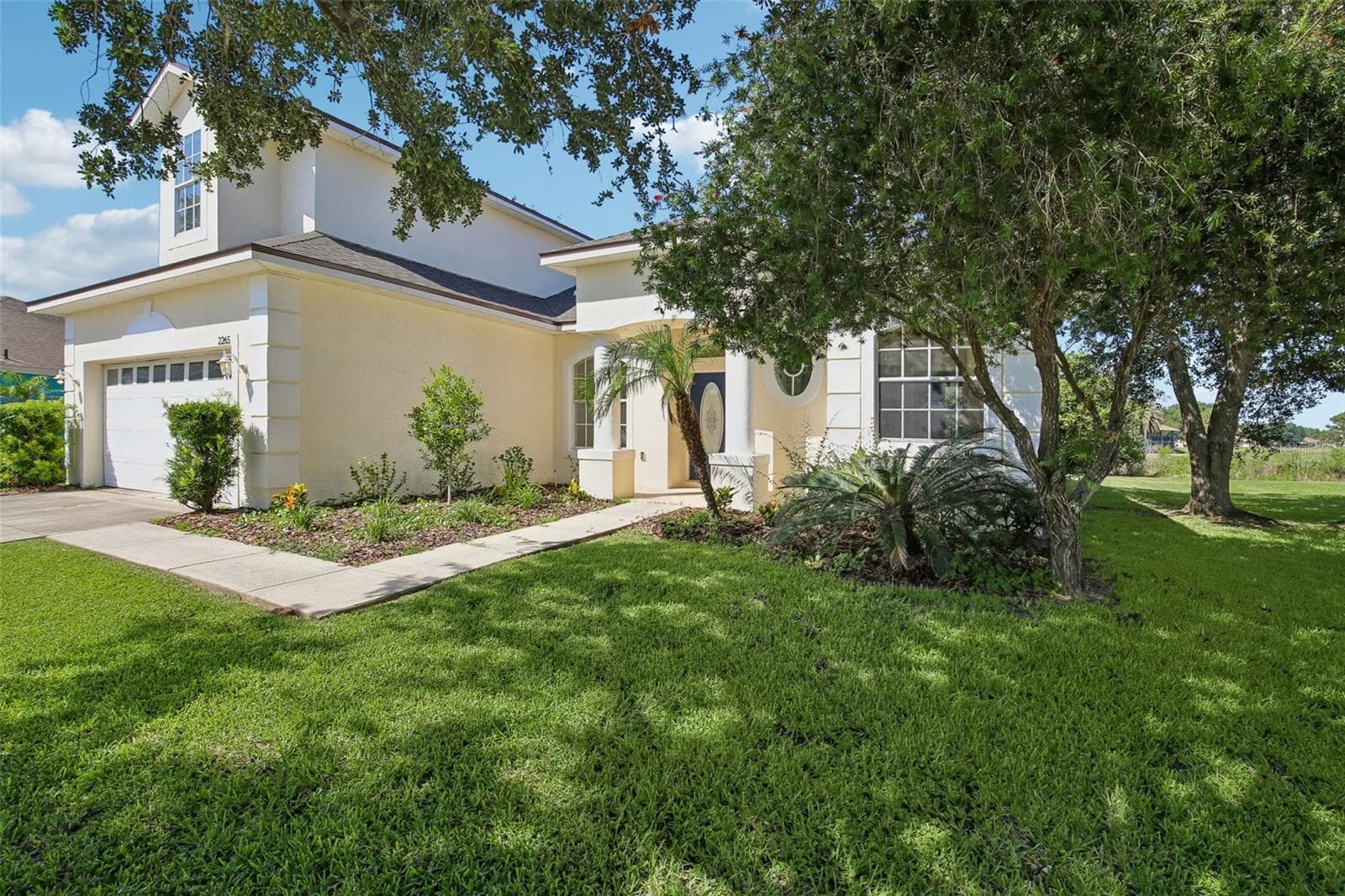 2265 Long View Cir photo 2