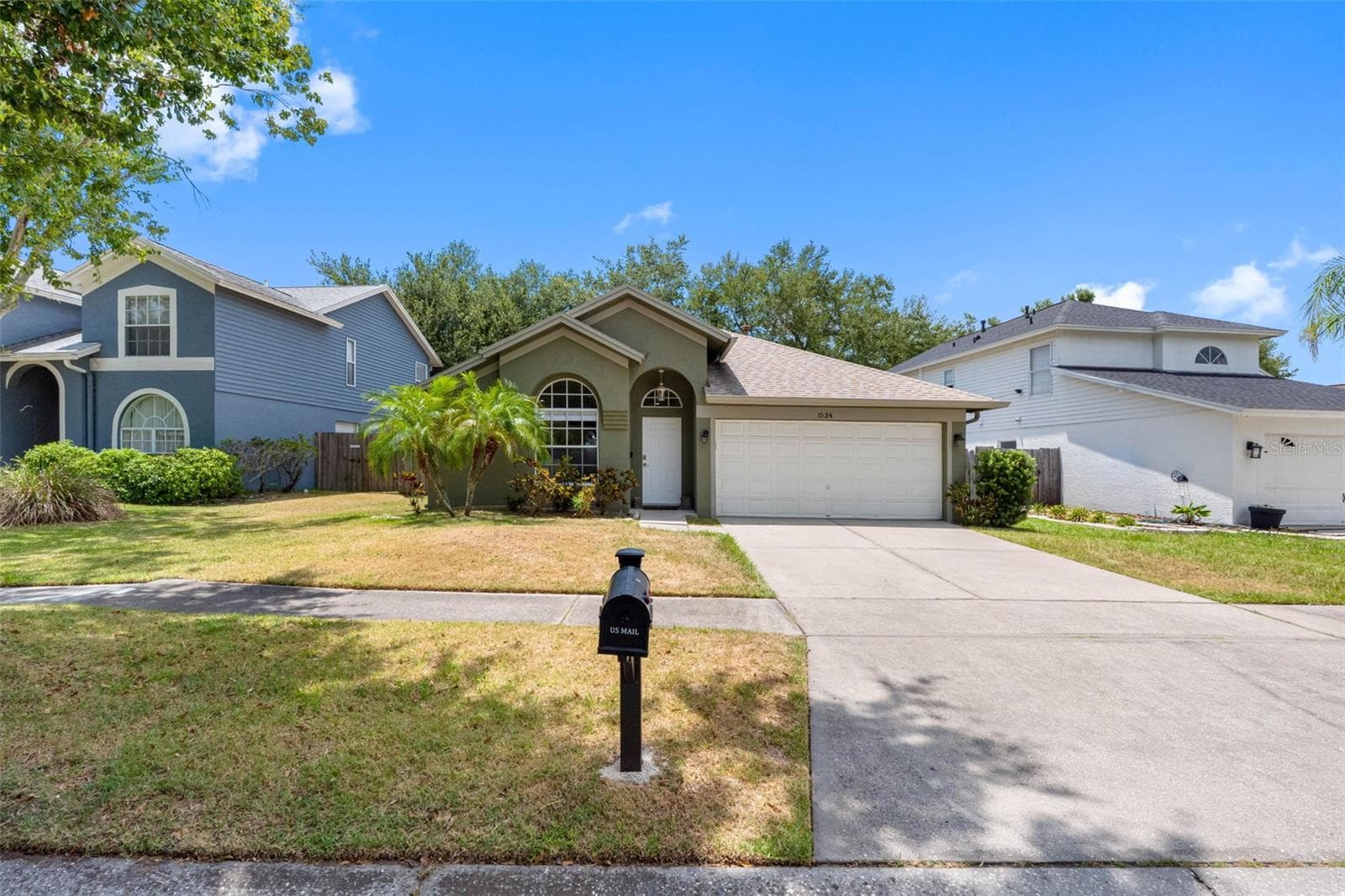 1534 Scotch Pine Dr photo 2