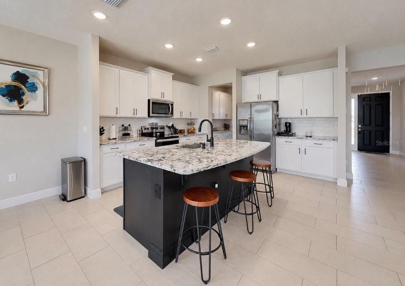 172 Mangrove Manor Dr photo 3