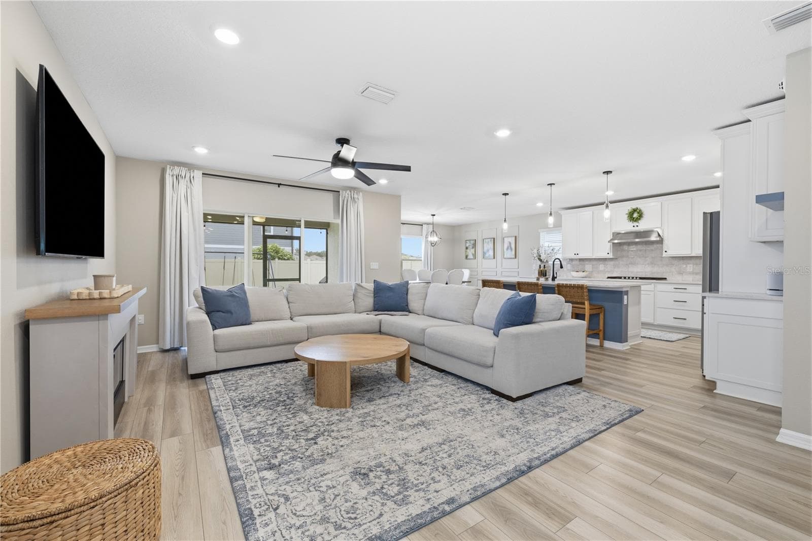 20958 Drake Elm Dr photo 5