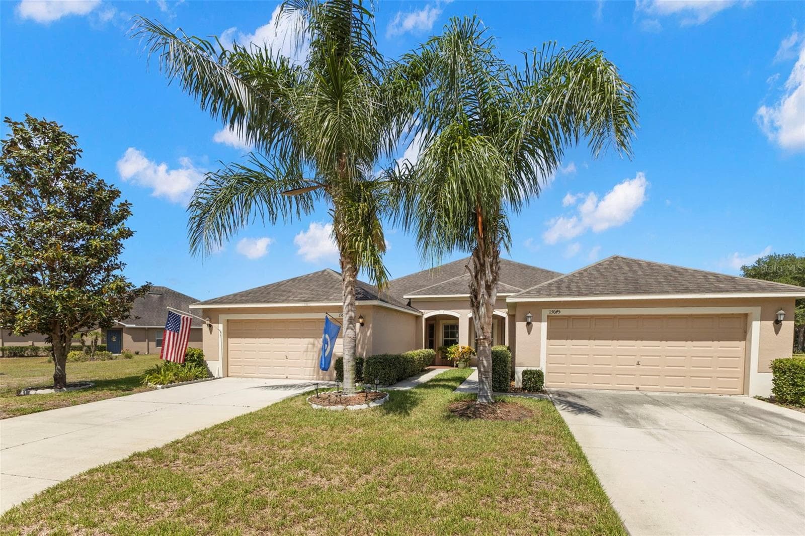 13627 Crest Lake Dr photo 3